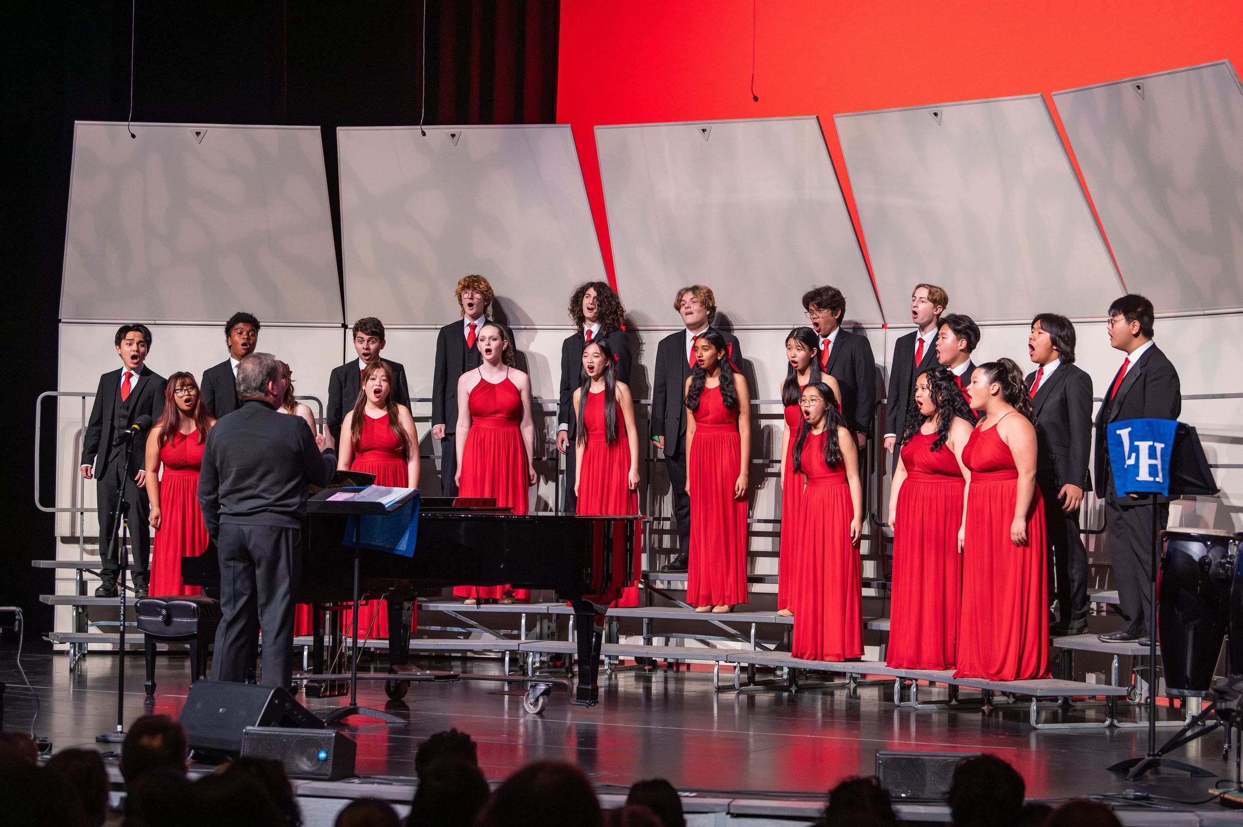 fjuhsd choral showcase-112.jpg