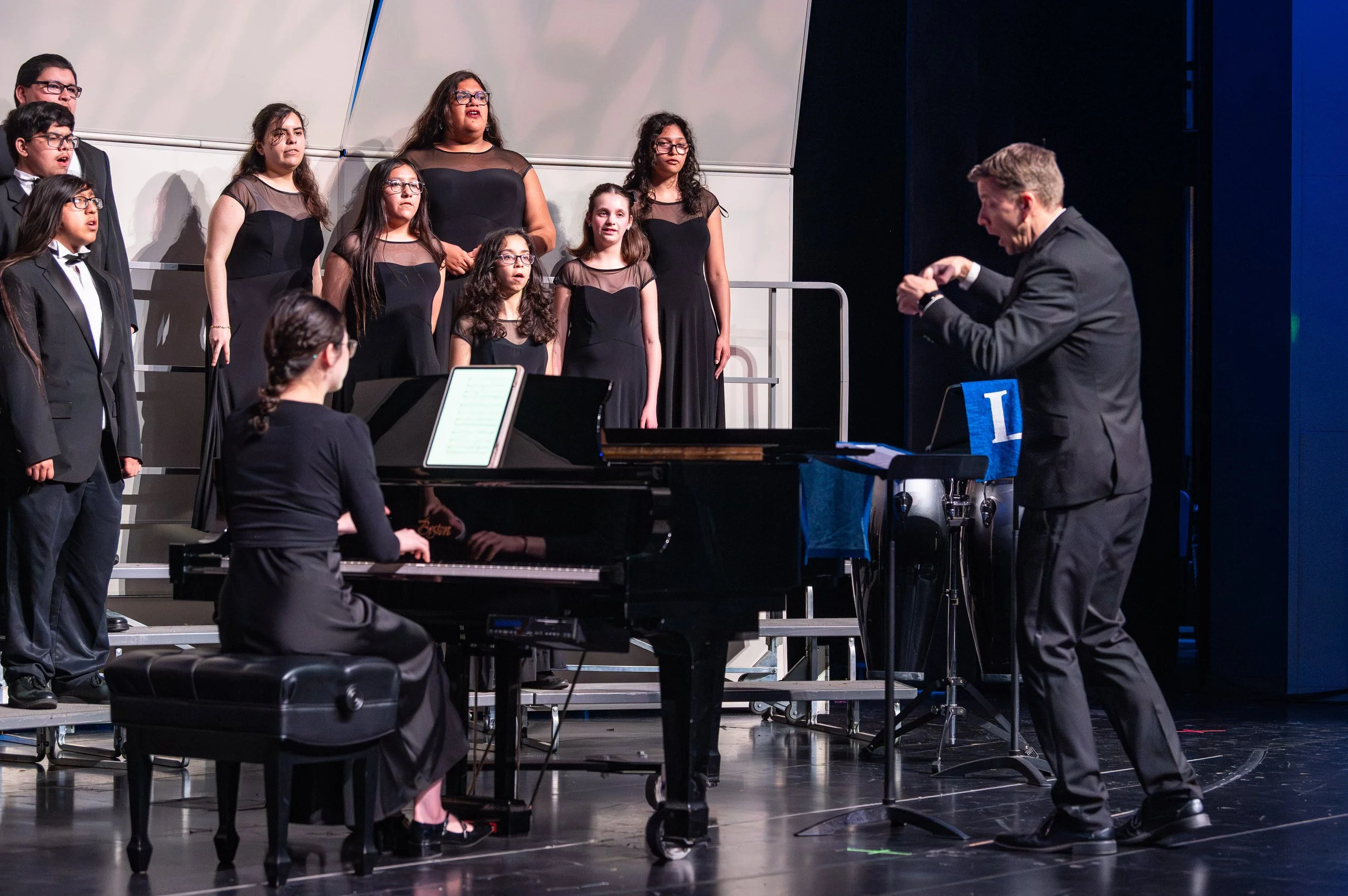 fjuhsd choral showcase-62.jpg