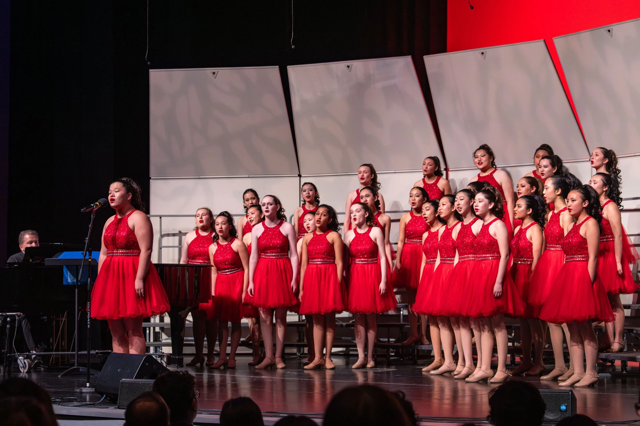fjuhsd choral showcase-124.jpg