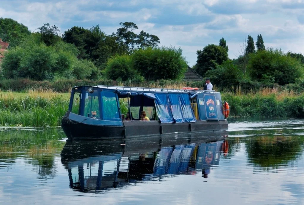 Cambridge Boat Trip / Creepy Cambridge Walking Tour