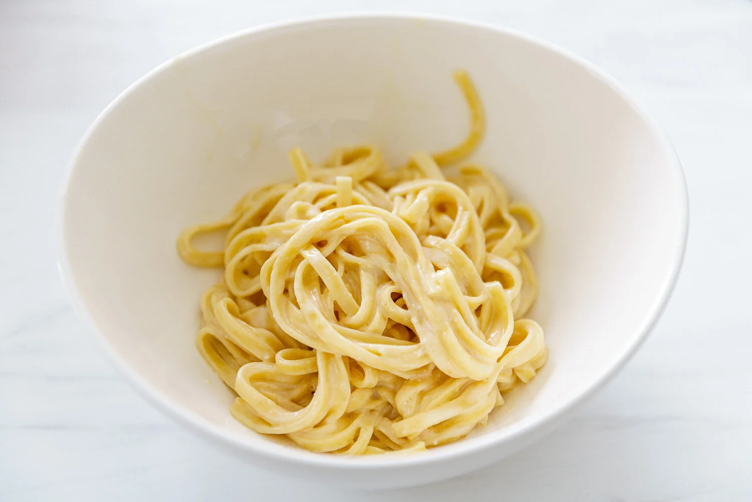Pasta with feta sauce