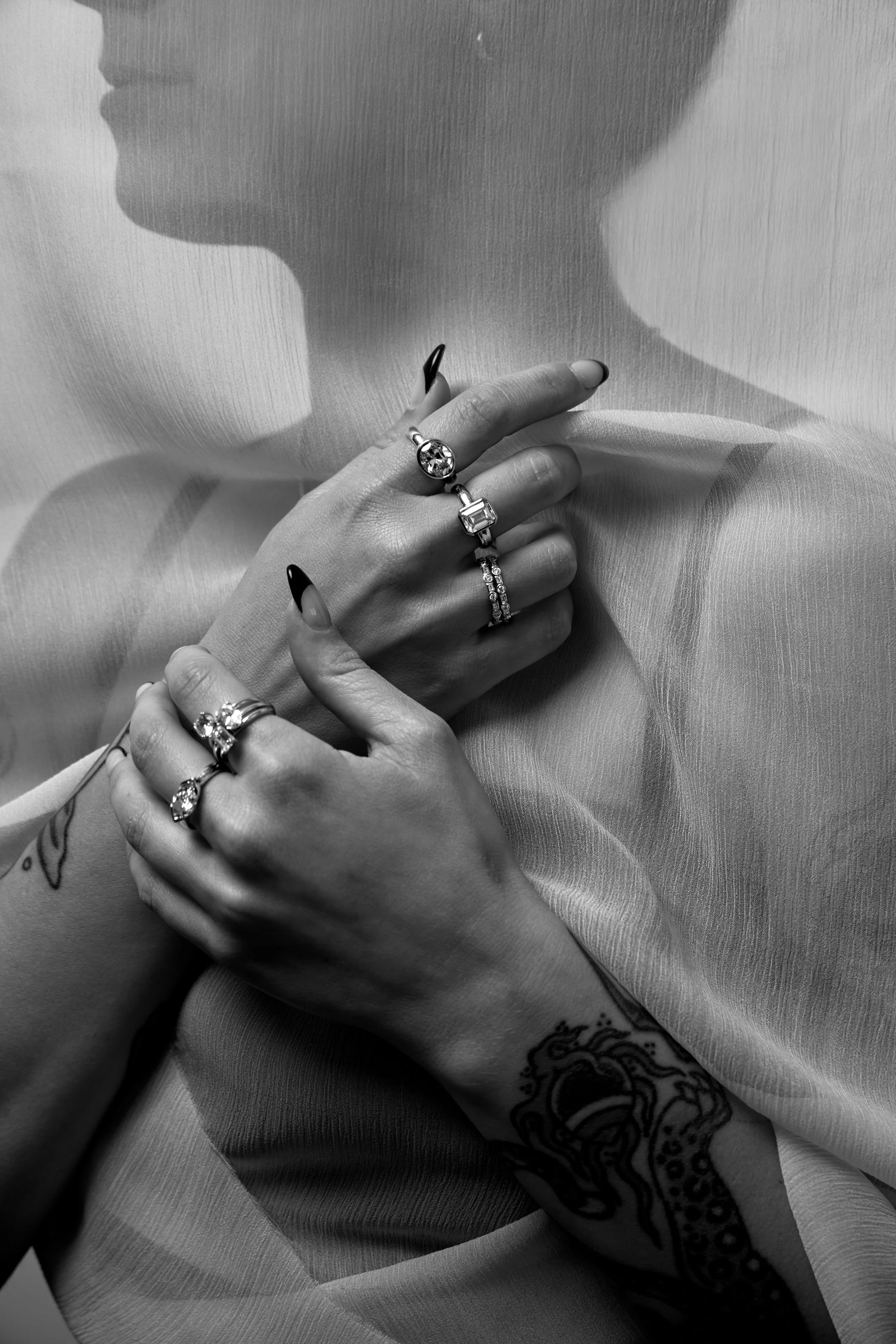 Nine Roses On Model1752.jpg