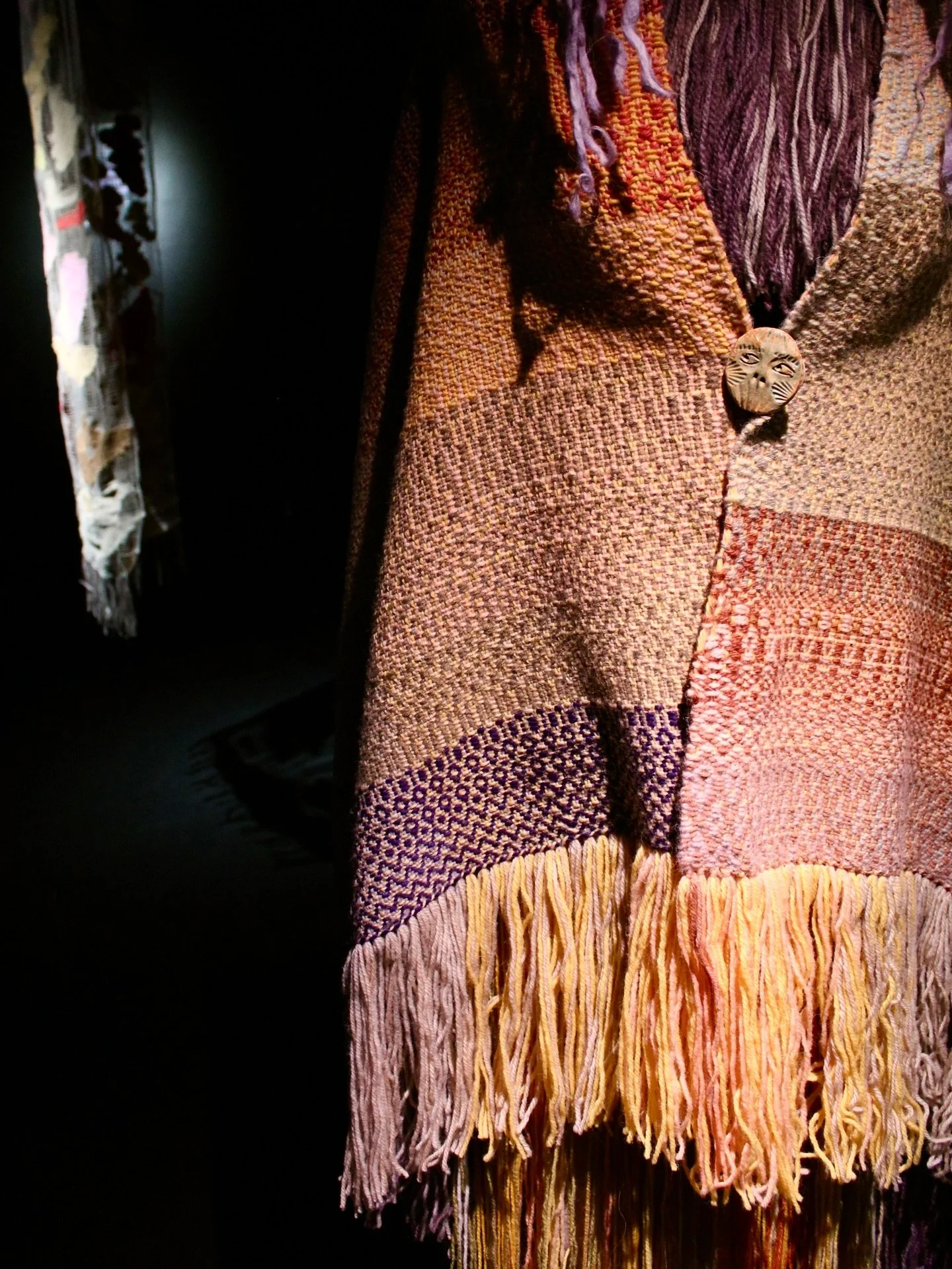 wool x textile 19/100

Don&rsquo;t know what to do with all your naturally dyed yarn? Ideas: weave, knit or crochet a scarf, blanket or why not a kimono, poncho or hat? 
This is Hildegard, in a woven piece woven in a traditional roseng&aring;ng (sv) 