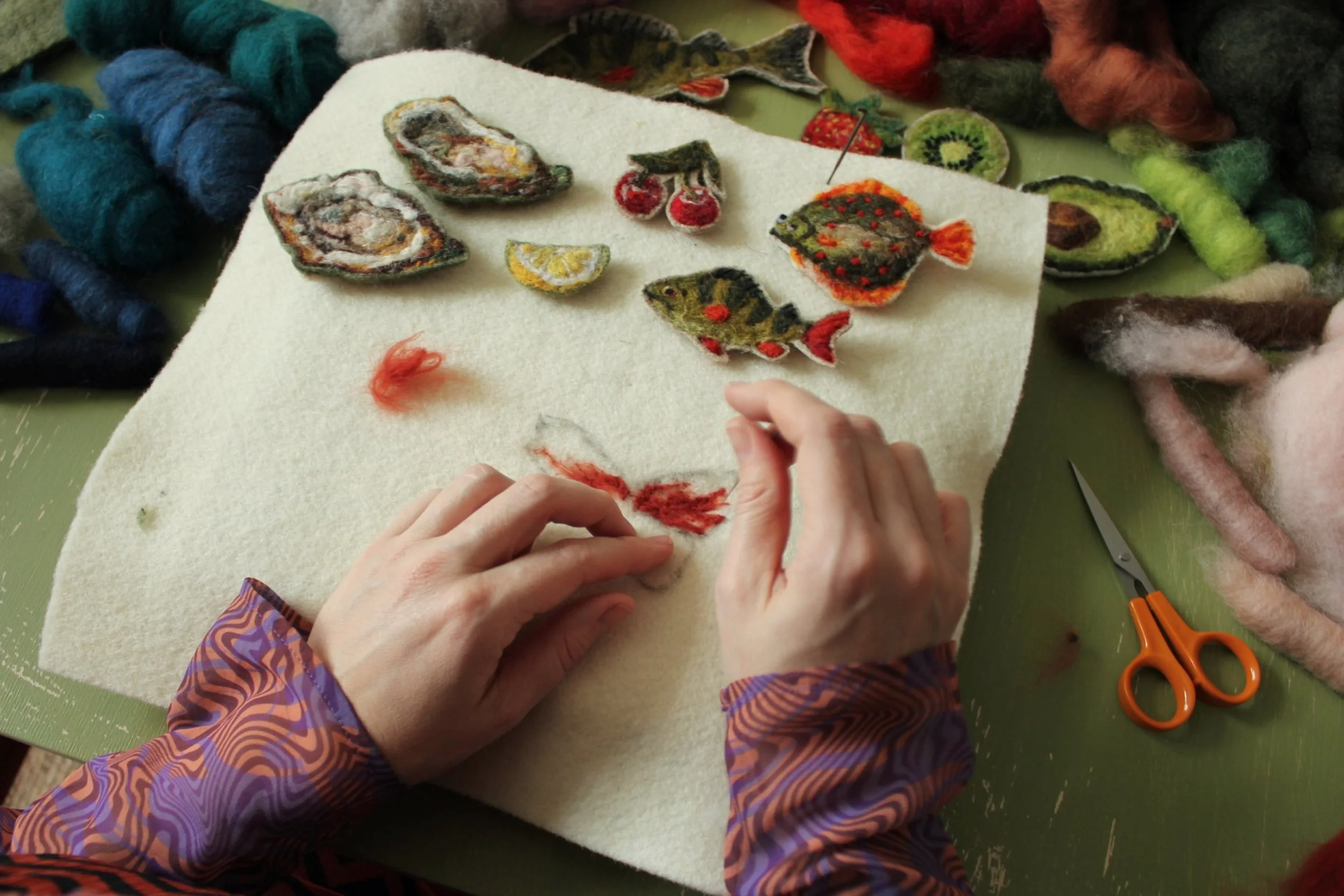 Join me in my studio, first workshop for this season is on Saturday 10.10.2026 at 11:00-14:00❤️ Link in bio for details✨

#fiberartist #woolart #craftworkshop #k&auml;sity&ouml;paja #ty&ouml;paja