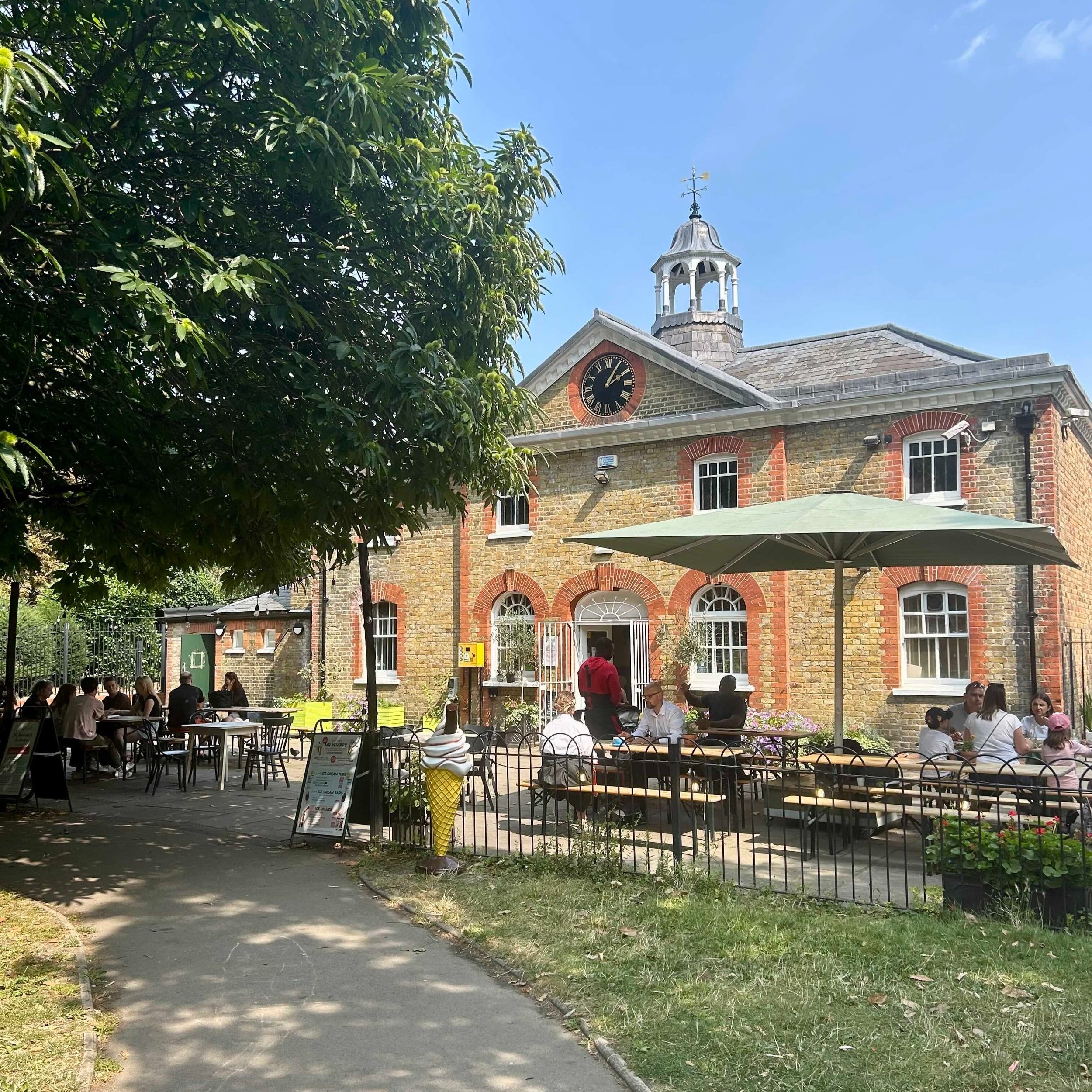 The Paddenswick Tea Gardens in Ravenscourt Park