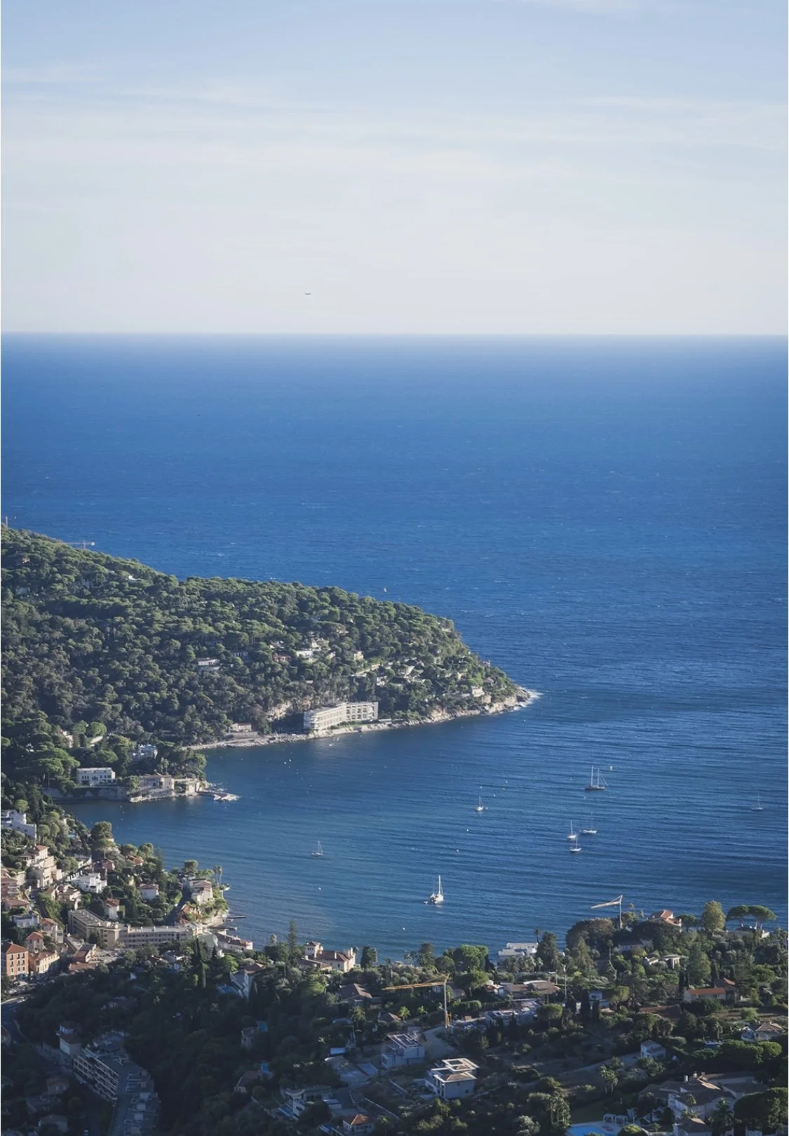 The Art of the Ephemeral Table: How PicNice Is Redefining Luxury Outdoor Dining on the Côte d'Azur