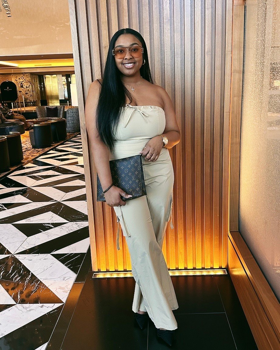 Our current style muse, @glam0ur_chic. 🤎 Tap for outfit details below - discover your style in-store now! 🍸 @discoveryclothing⁠
⁠
Tube Parachute Jumpsuit: #SD133A149RBW - $19.99