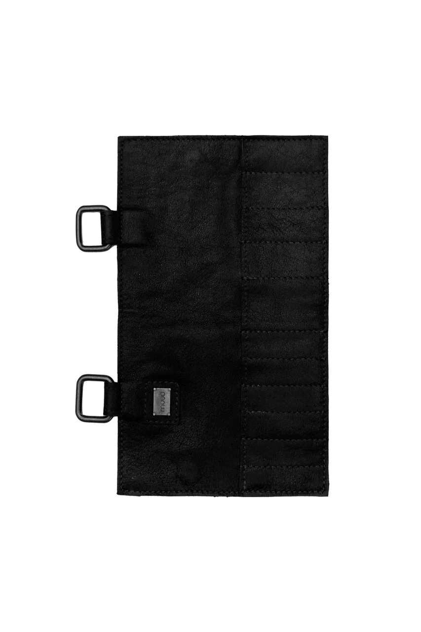 Carita_I_Page-Needle_Case-QB-4710-4_1800x1800 Large.jpeg