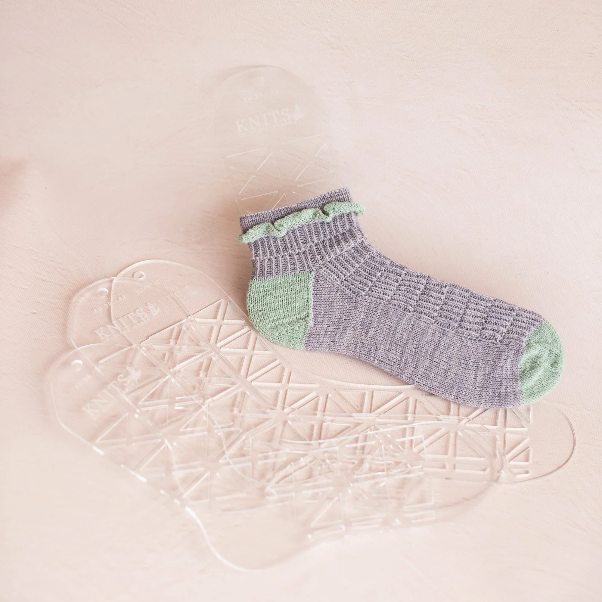 KNITSblockersacrylic-20.webp