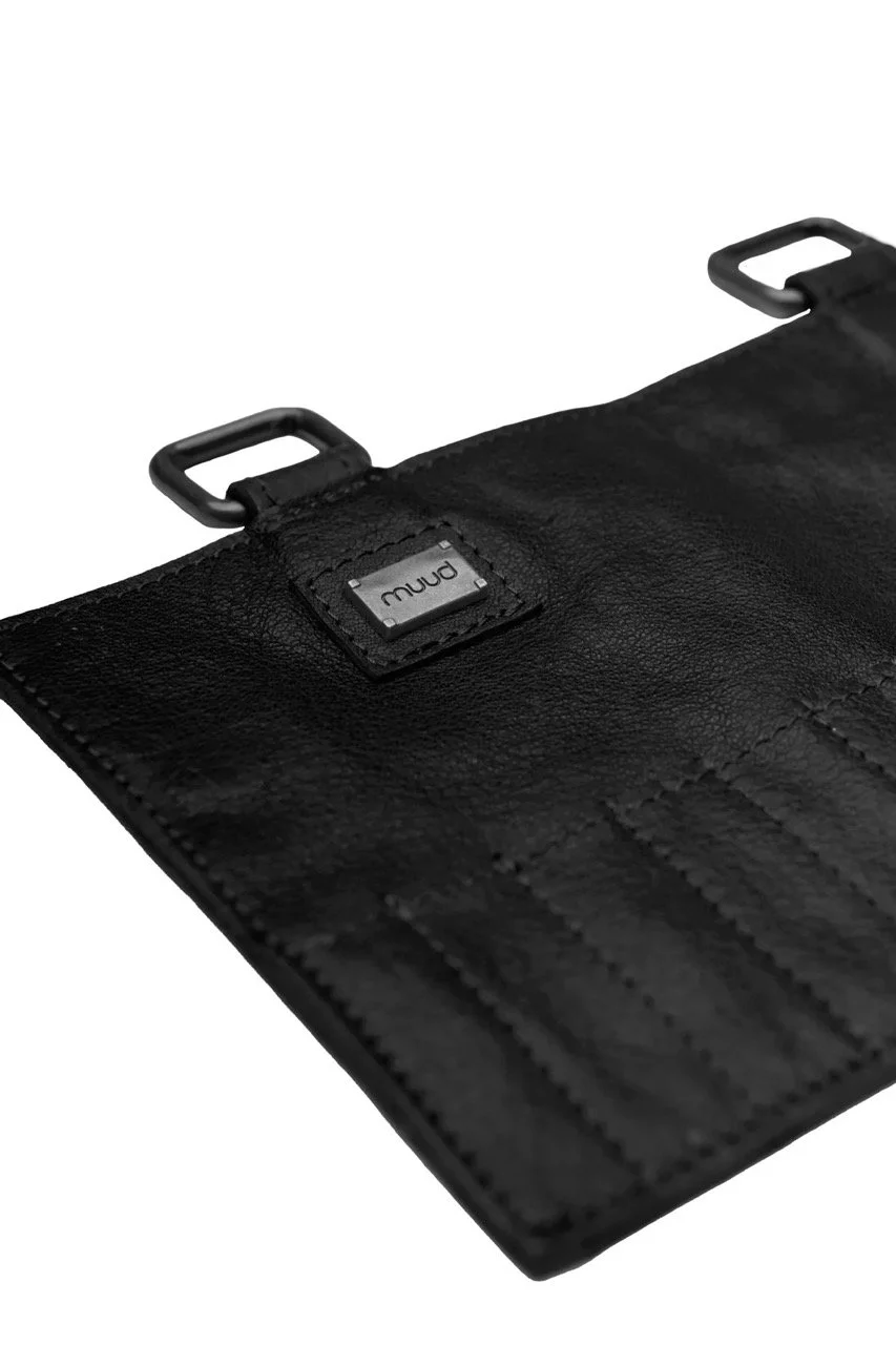Carita_I_Page-Needle_Case-QB-4710-7_1800x1800 Large.jpeg