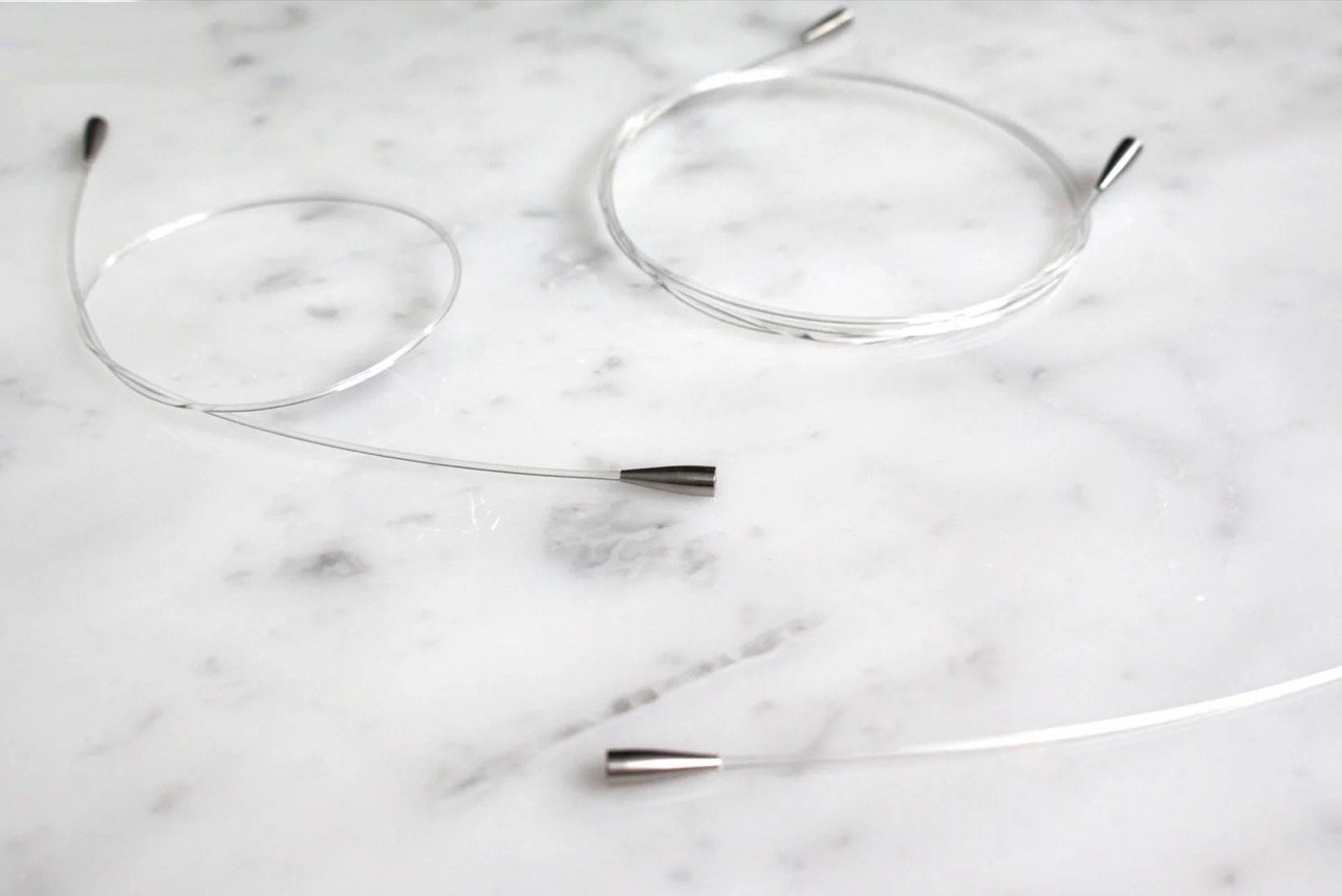 Seeknit-Curve_Interchangeabale-Cords-with-Stainless-metal-fitting_-Image-3A-1_daf2304c-faa2-4407-8794-889658986978 Large.jpeg