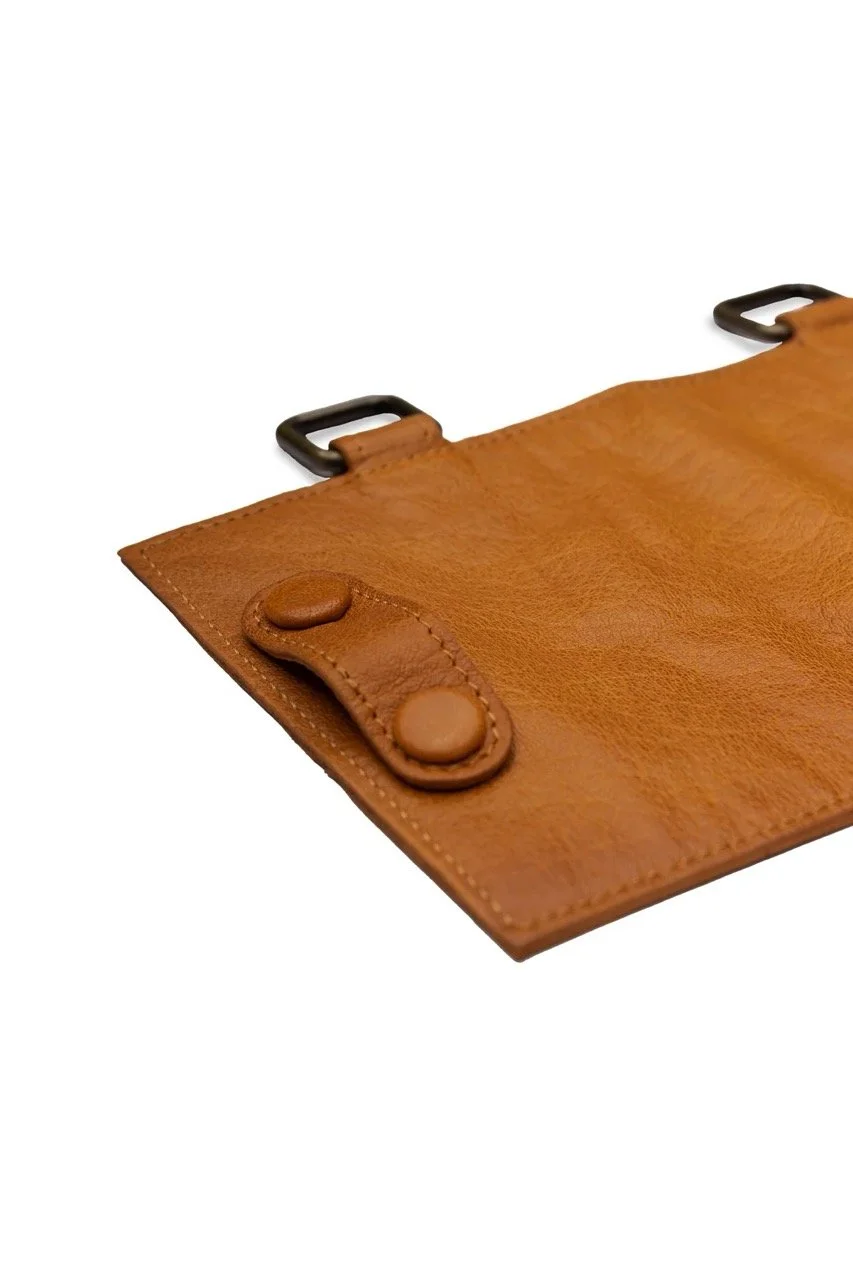 Carita_I_Page-Needle_Case-QB-4710-14_1800x1800 Large.jpeg