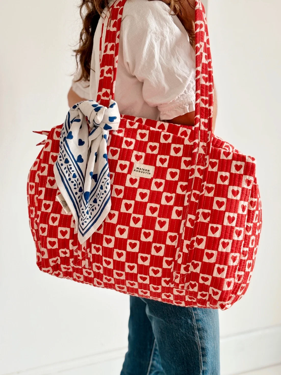 PREVENTA Ruby Heart Weekend Bag de Maison Augustin