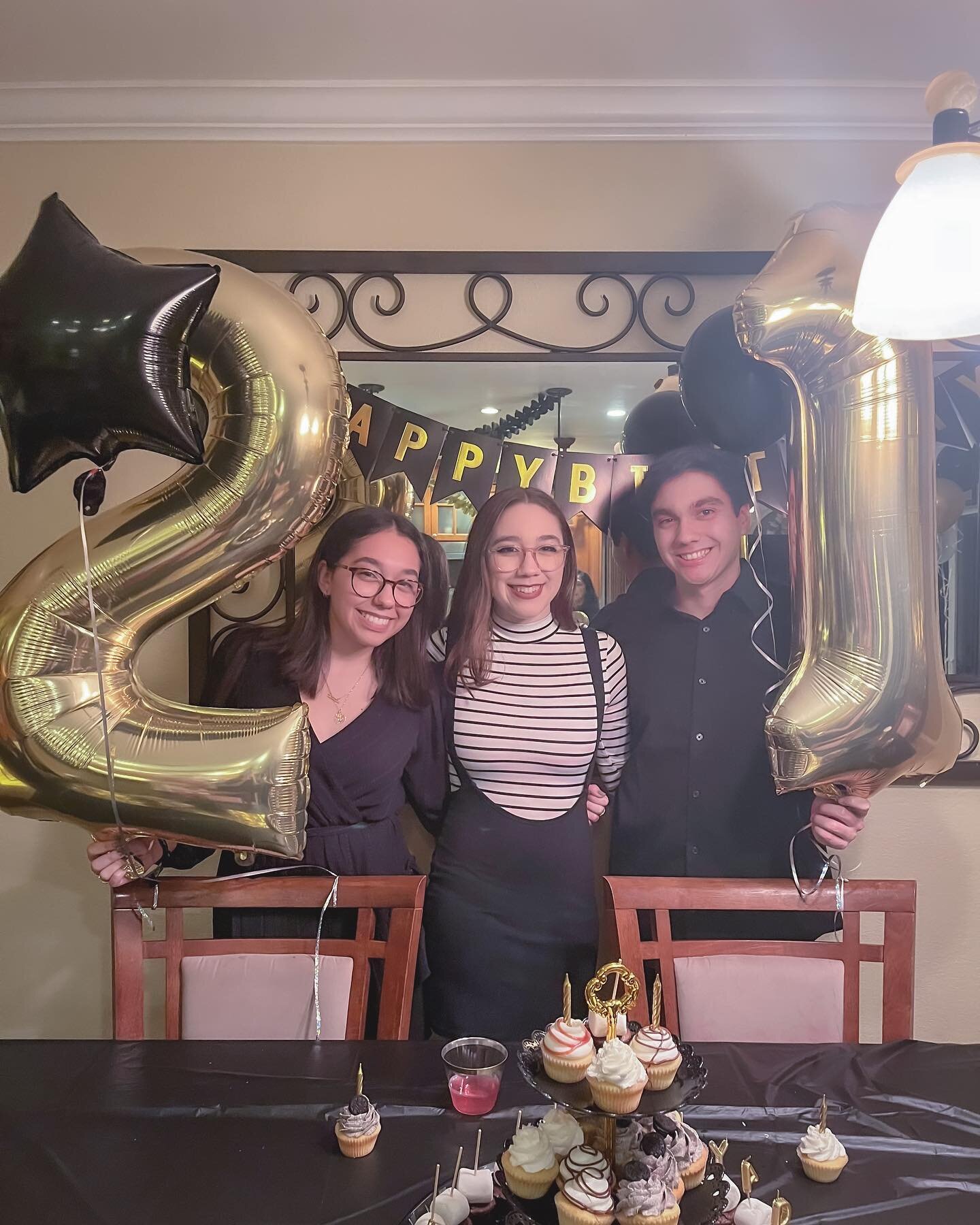 They&rsquo;re 21 now 🥳🍾