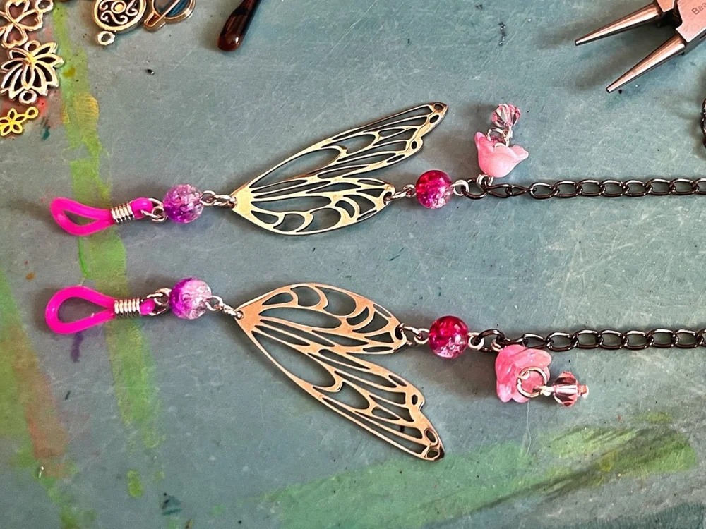 Pink Butterfly Glasses Chain, Handmade Eyeglasses Lanyard — Nina
