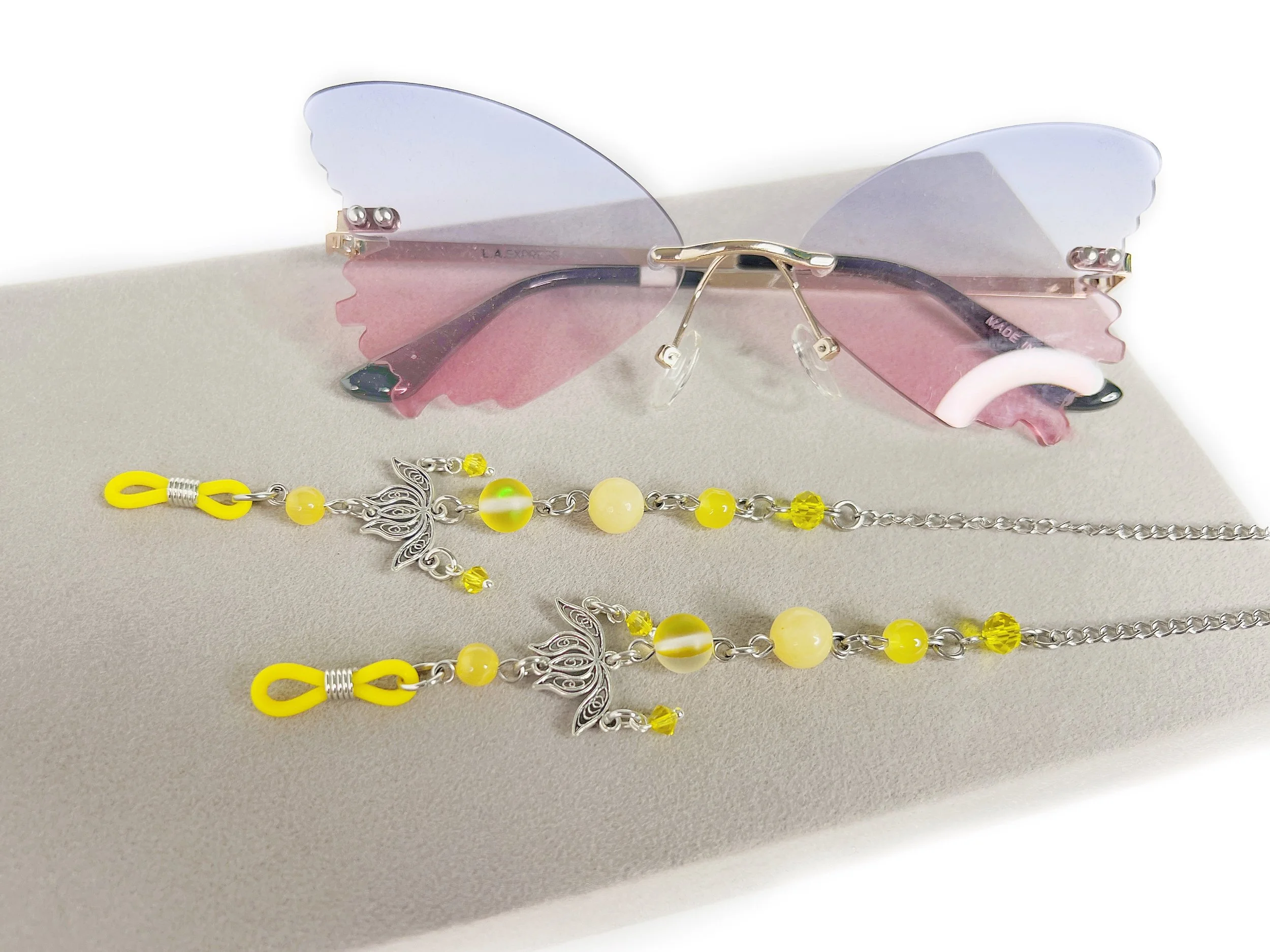 Lotus Flower Glasses Chain. Whimsical Eyewear Chain with Serene Floral Charm 🌸