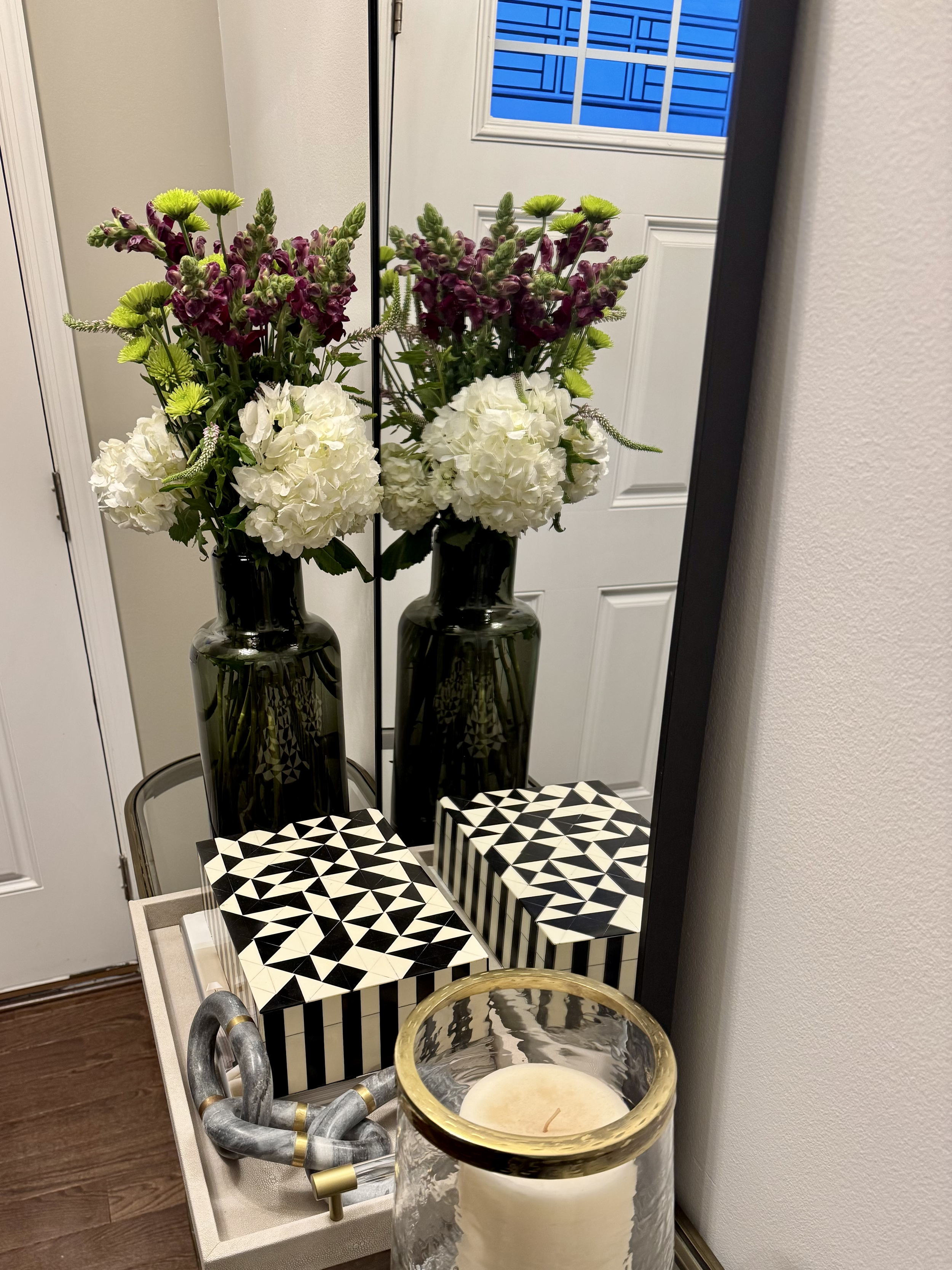 Entryway console