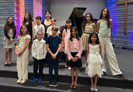 Piano Teachers in our Lessons in Guildford Surrey BC.png