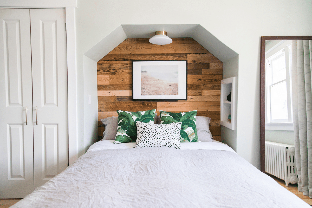 Toronto-Interior-Funky-Master-Bedroom-b.png