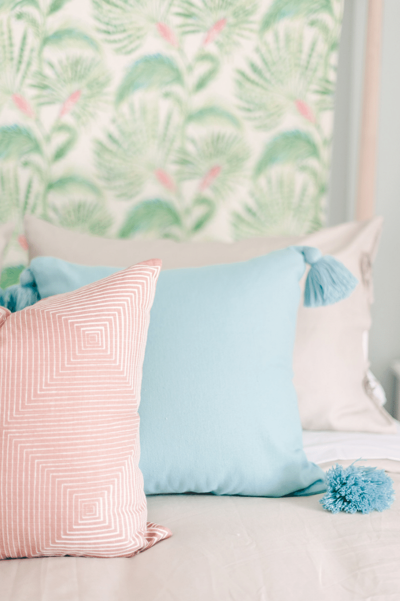 Toronto-Interior-Decorator-Living-Room-Mary-Street-Guesthouse (20).png