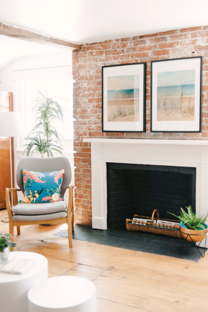 Toronto-Interior-Decorator-Living-Room-Mary-Street-Guesthouse.png