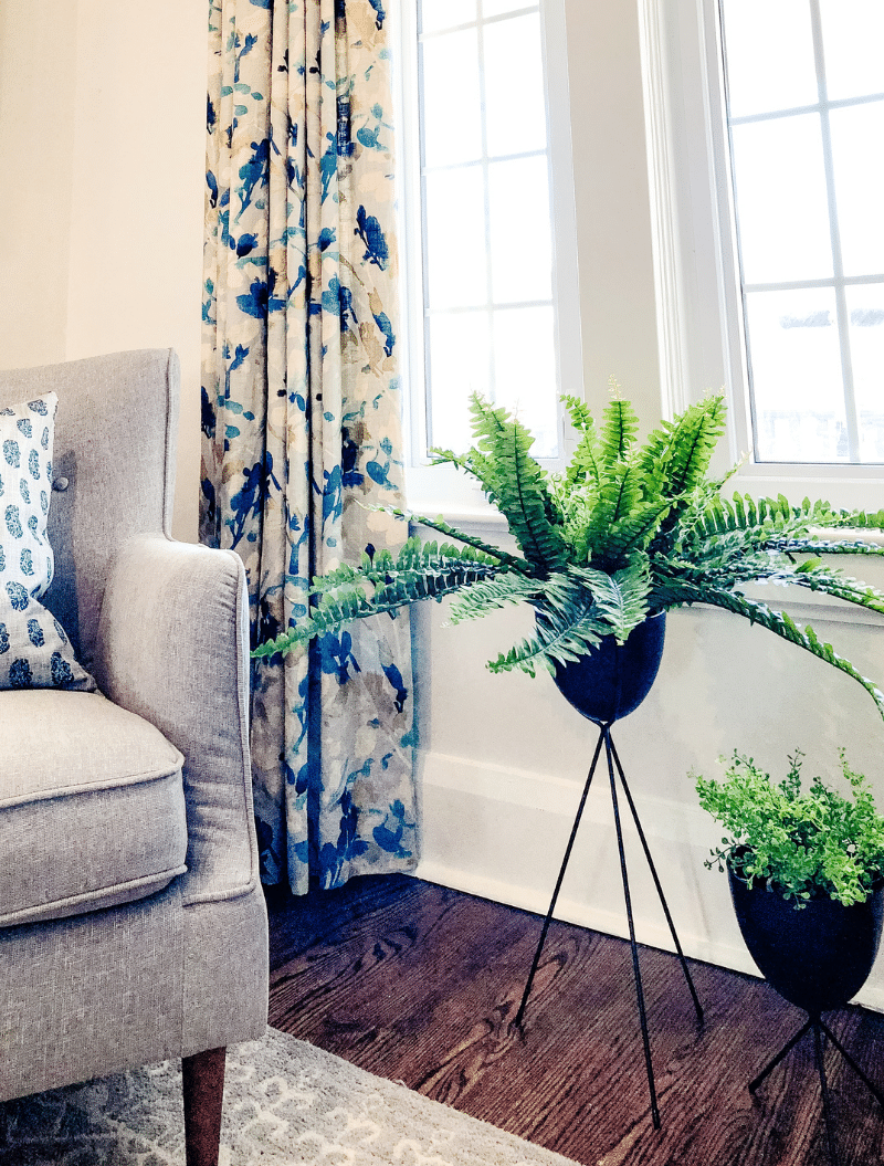 Interior-Design-Toronto-Bright-Toronto-Living-Room (16).png