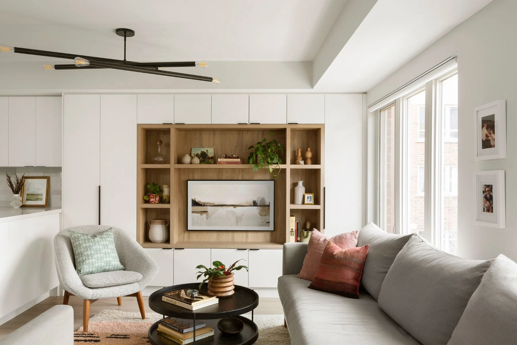 Toronto-Interior-Design-LivingRoom - Landscape.jpg