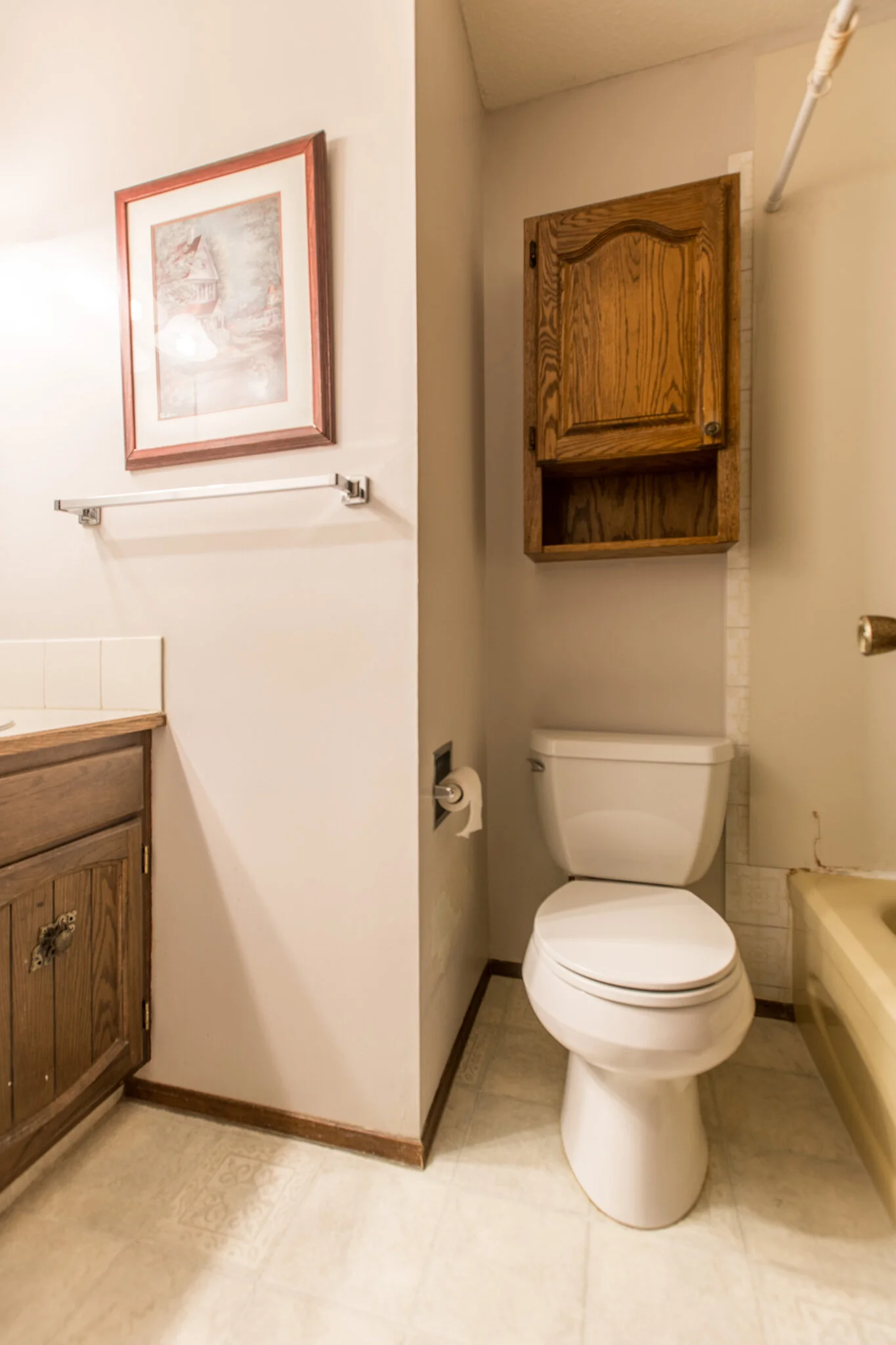 186-HustonRd-Bathroom1-1.jpg