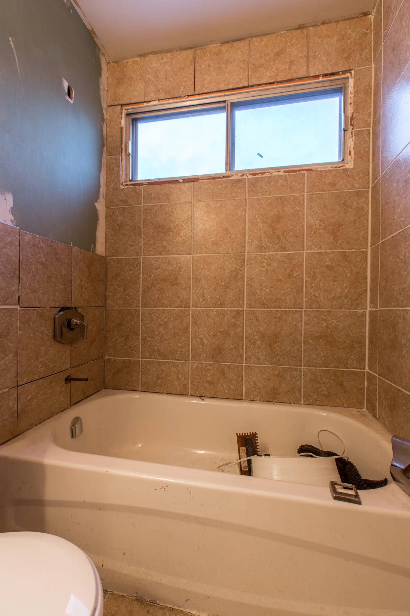 304 Tremaine Avenue-12.jpg