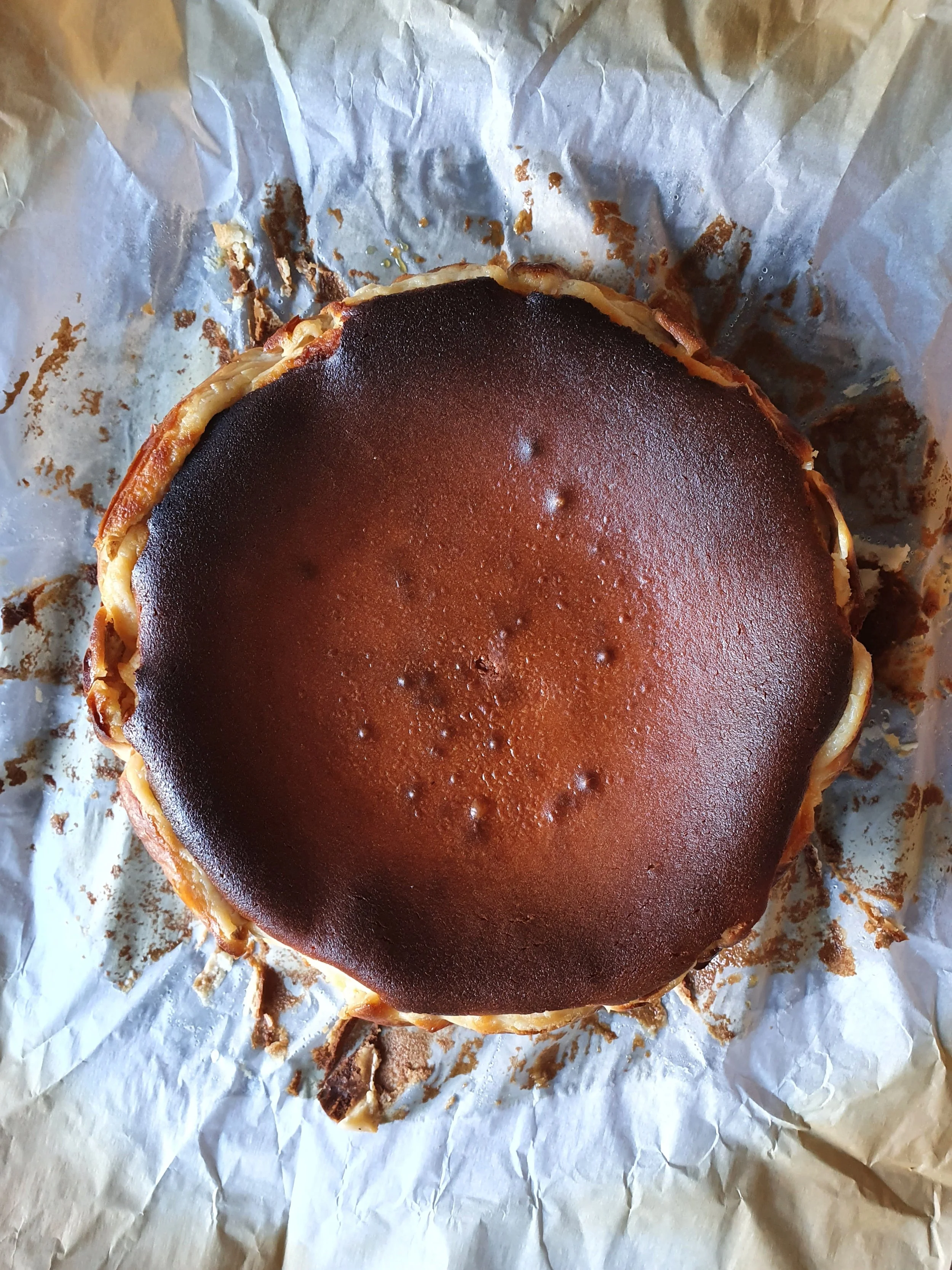 8" RICOTTA BASQUE CHEESECAKE