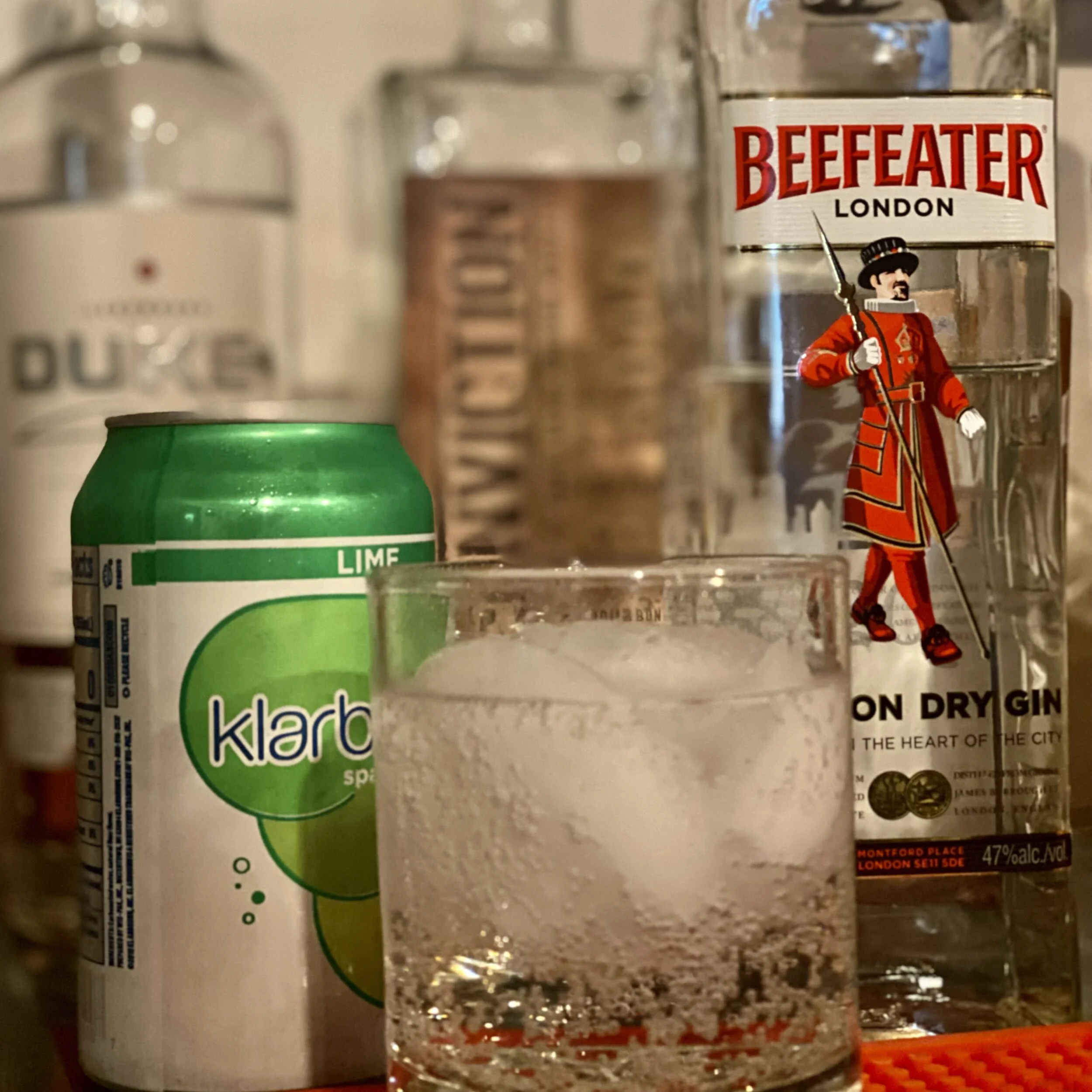   Beefeater gin and lime seltzer on the rocks  