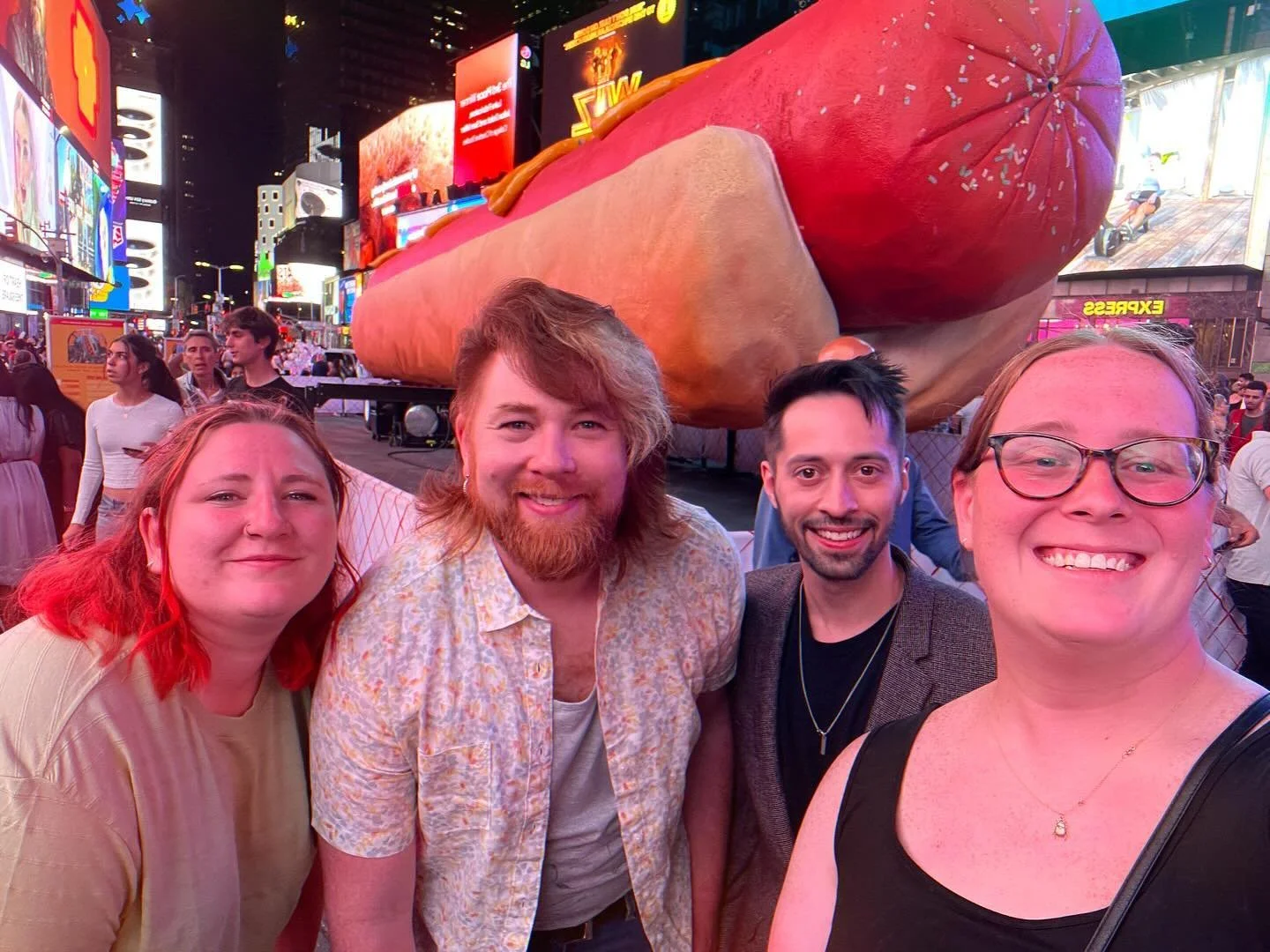 some joy from late spring 🌭🌞🍿