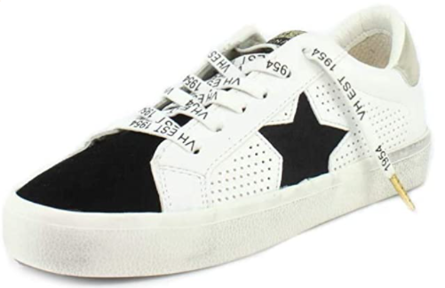  Casual and Fashion Sneakers