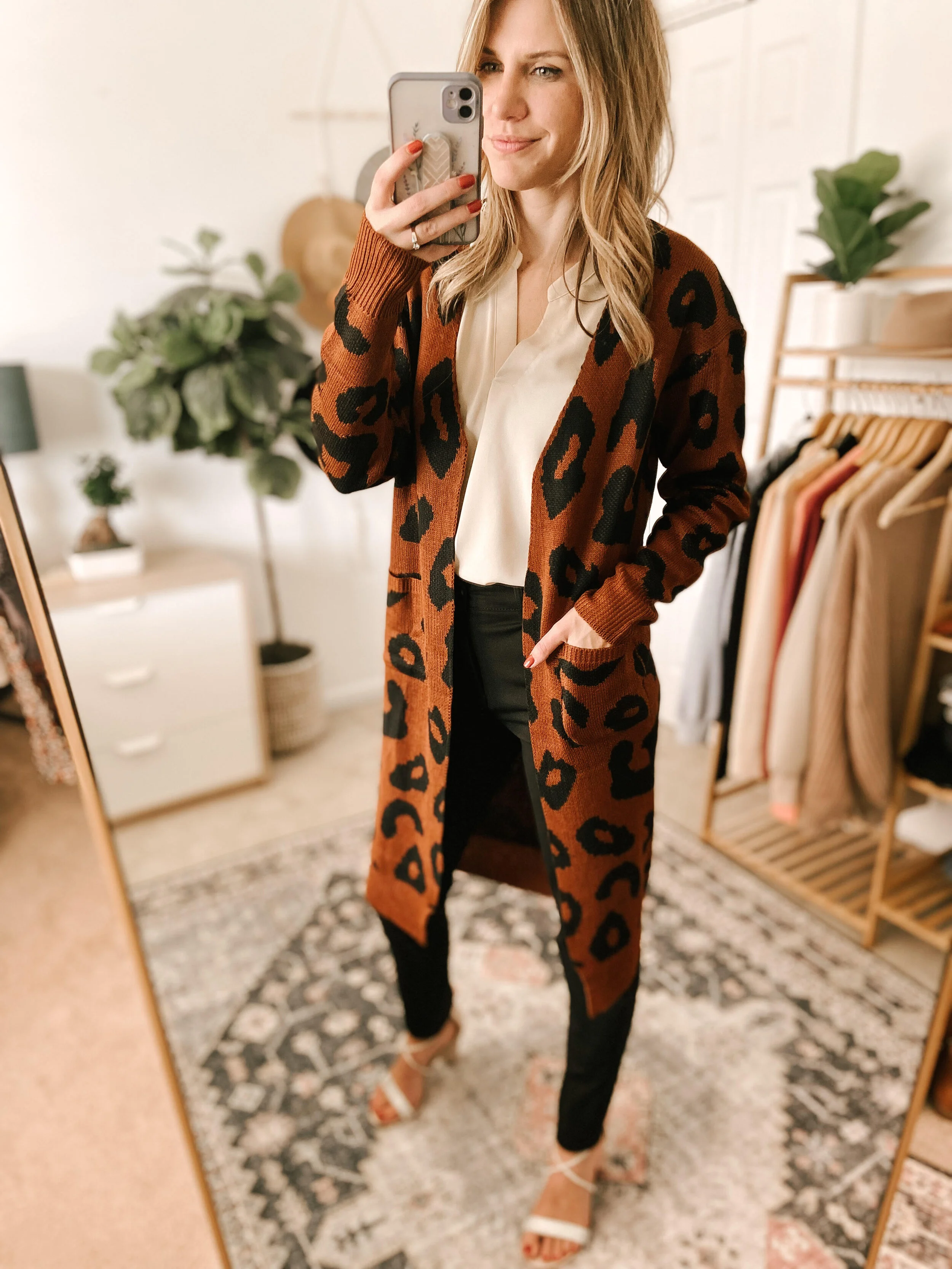 Long Sleeves Leopard Print