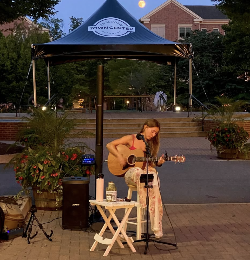Live Music: Madeline Knight Acoustic