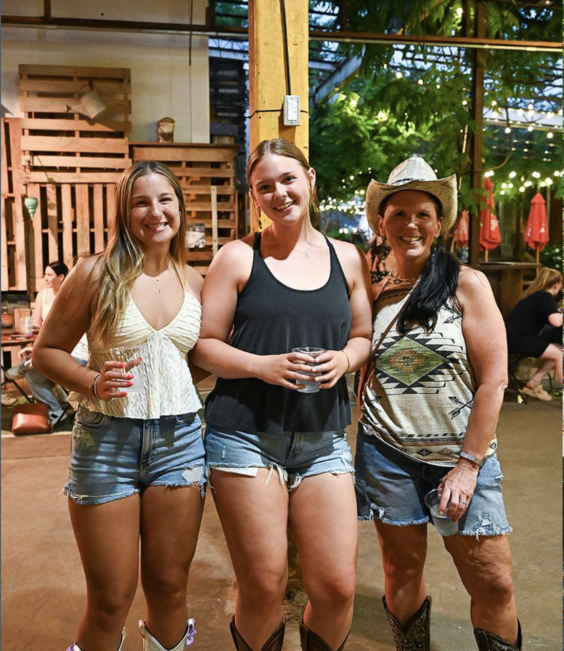 Country Line Dancing (Intermediate Plus)