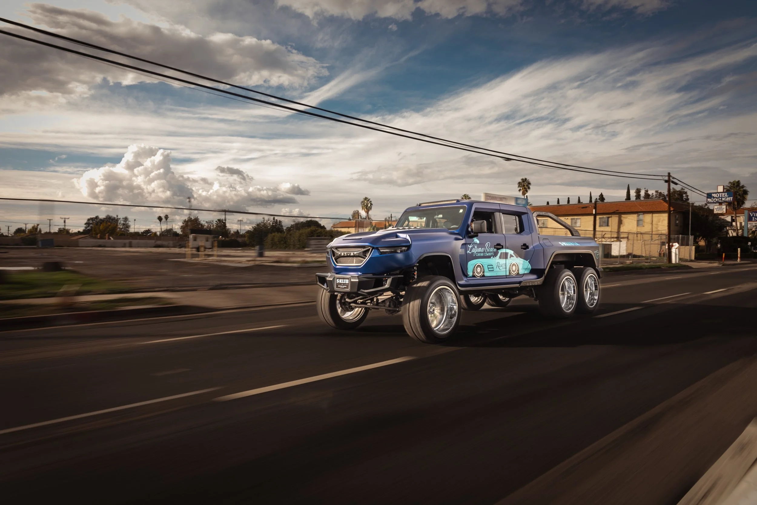Rezvani 6x6