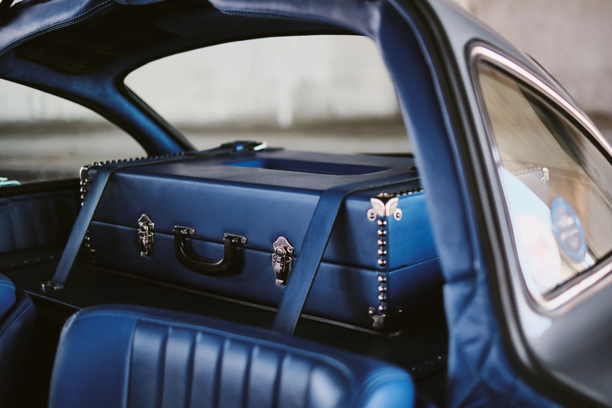 DSCF1029_GULLWING.jpg