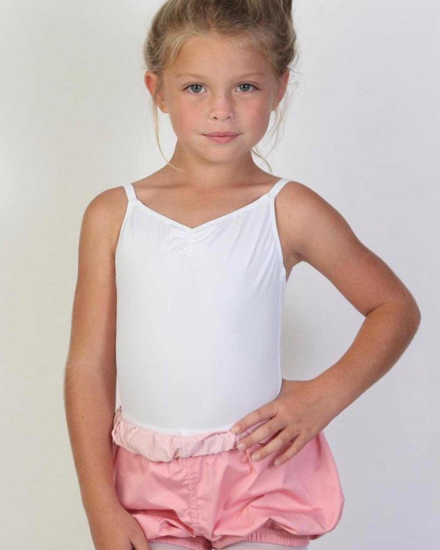 KID SIZES AVAILABLE! Come shop now for all your little dancers essentials. Ballet shoes, Jazz shoes , Character shoes, Nikolay Leotards, Bullet pointe skirts, and much more! 

8507 McCullough Avenue, Suite C-9, San Antonio, TX 78216
(210) 362-1043

o