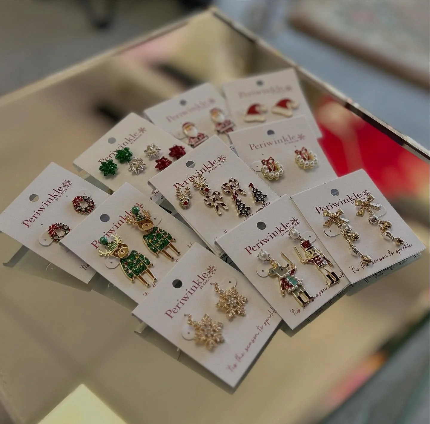 ✨ Sneak peek into Christmas 🎄💖
You didn&rsquo;t think we&rsquo;d wait until December, did you? 😉
Our new holiday earrings just dropped! 🎁
✨ Take a closer look and tell us your favorite pair below! 👇
@periwinklebybarlow 
&bull;
&bull;
#SneakPeekI