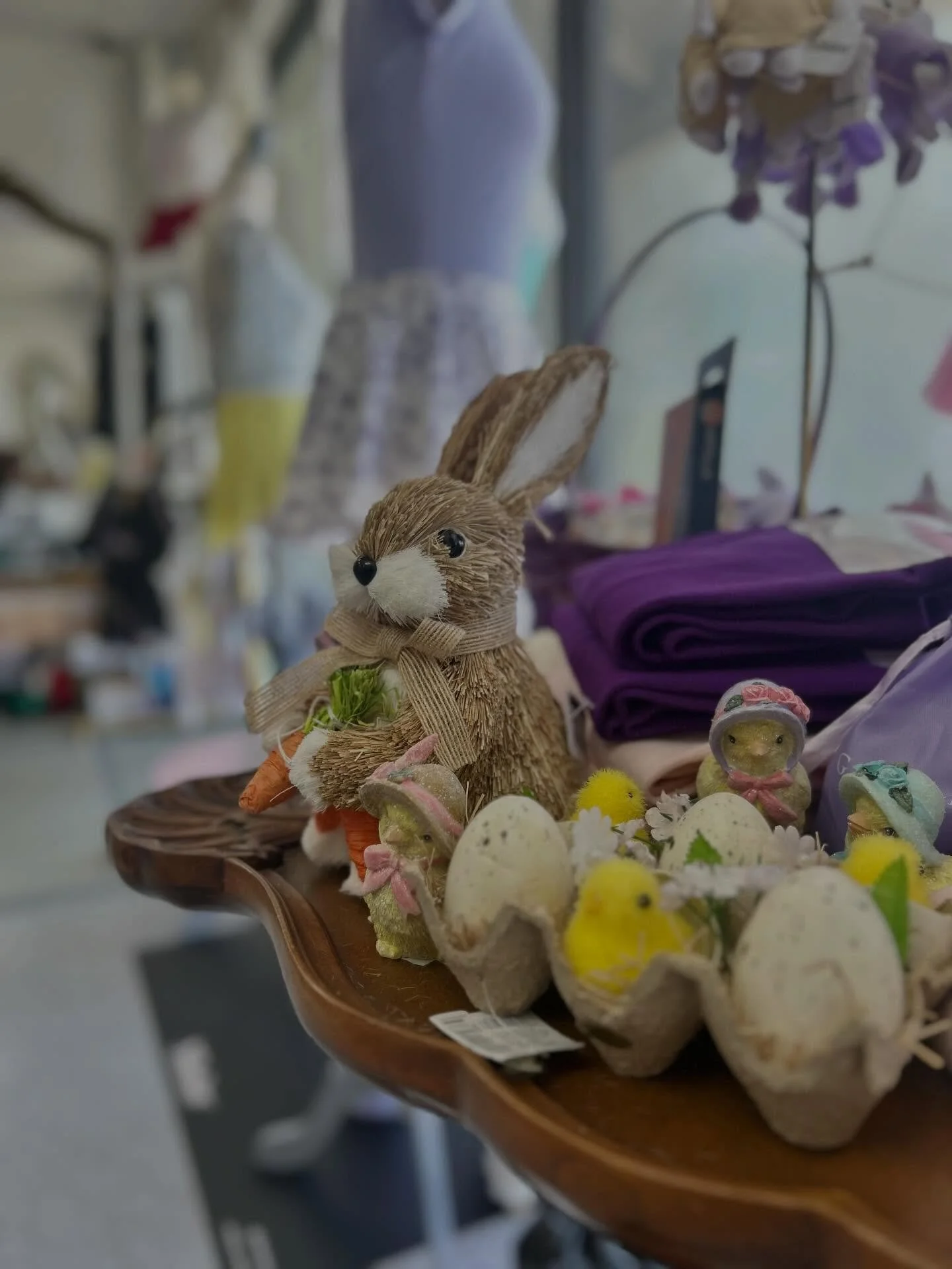 🐣💖 Our Easter Promotion starts today at Tutus &amp; Ribbons! 

Come in and join the fun&mdash;build your own Easter basket, enjoy a special gift with purchase, and shop brand new styles on sale ✨

Grab your besties and hop in before it ends💕 

Fol