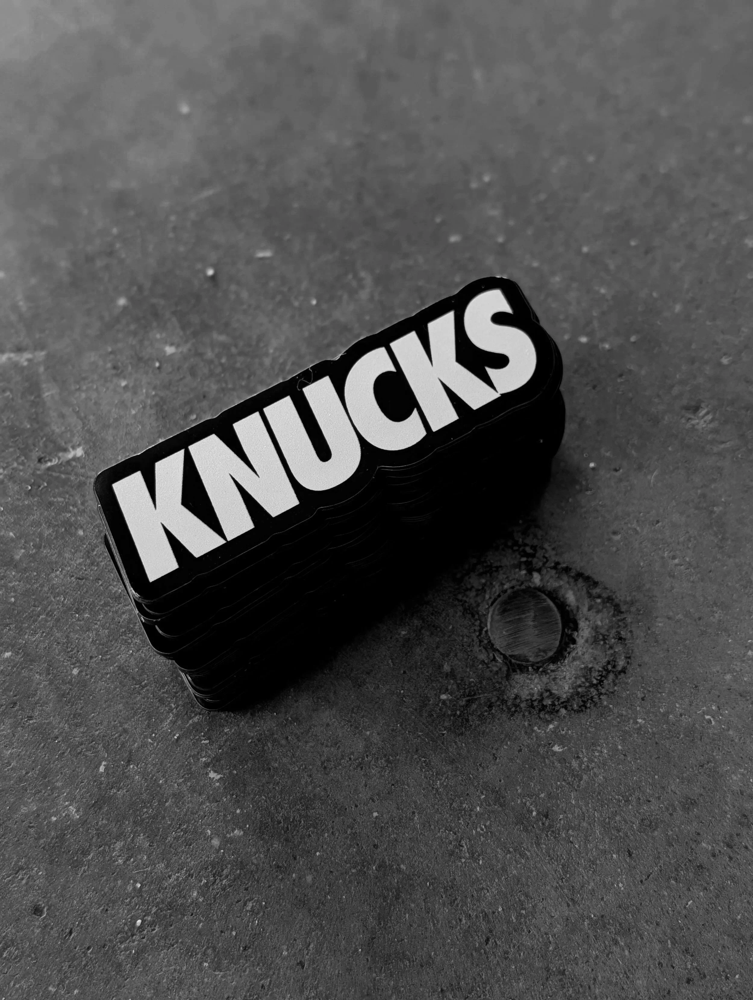 KNUCKS Magnet
