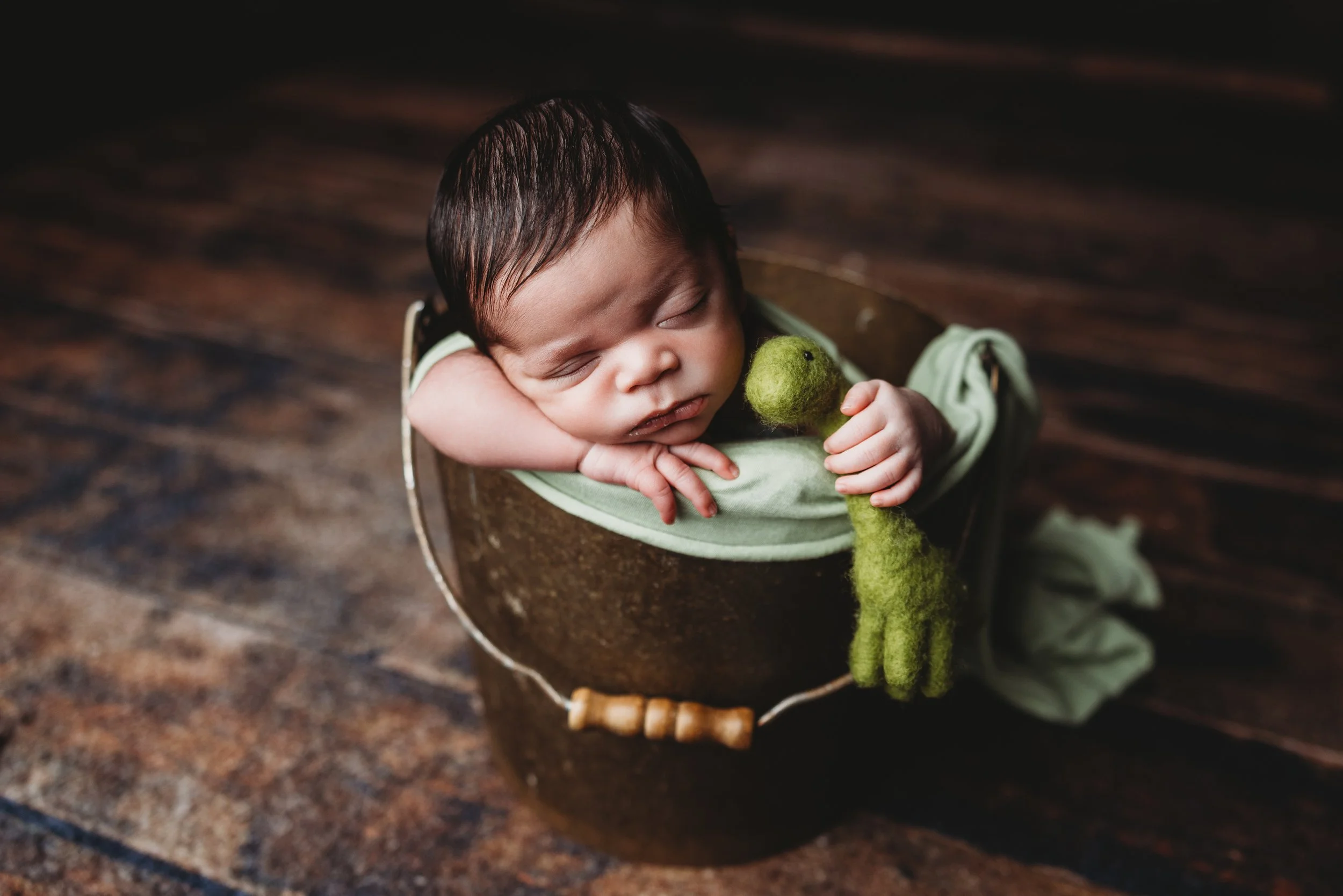 Texarkana texas newborn studio photography blue boy set helms photography
