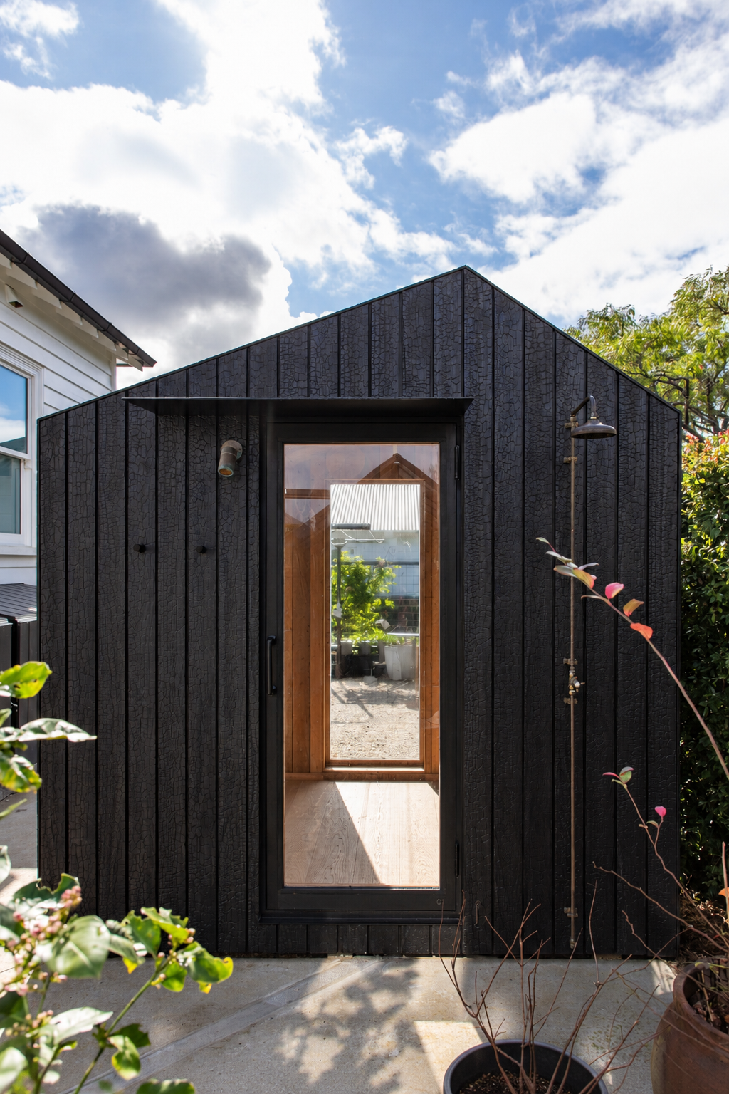 Yakisugi Yoga Sauna