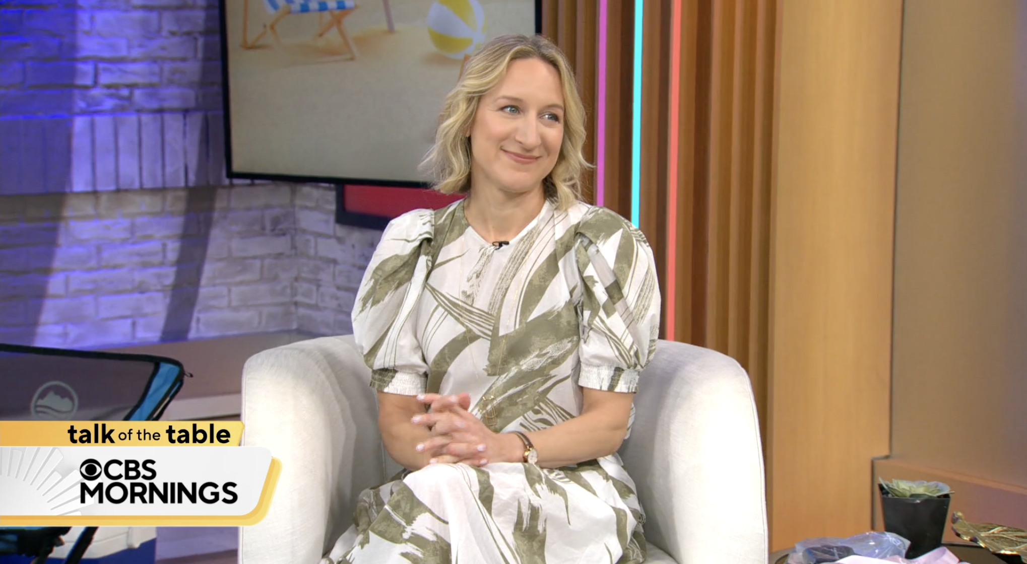 REAL SIMPLE editor in chief, Lauren Iannotti, on CBS Mornings