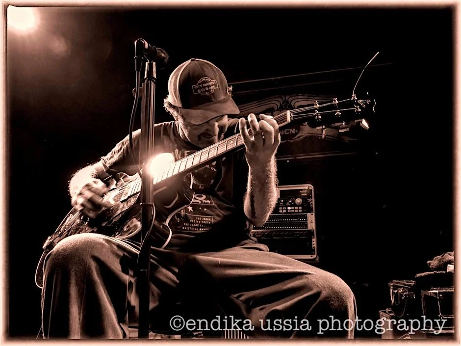 Scott Briam Live