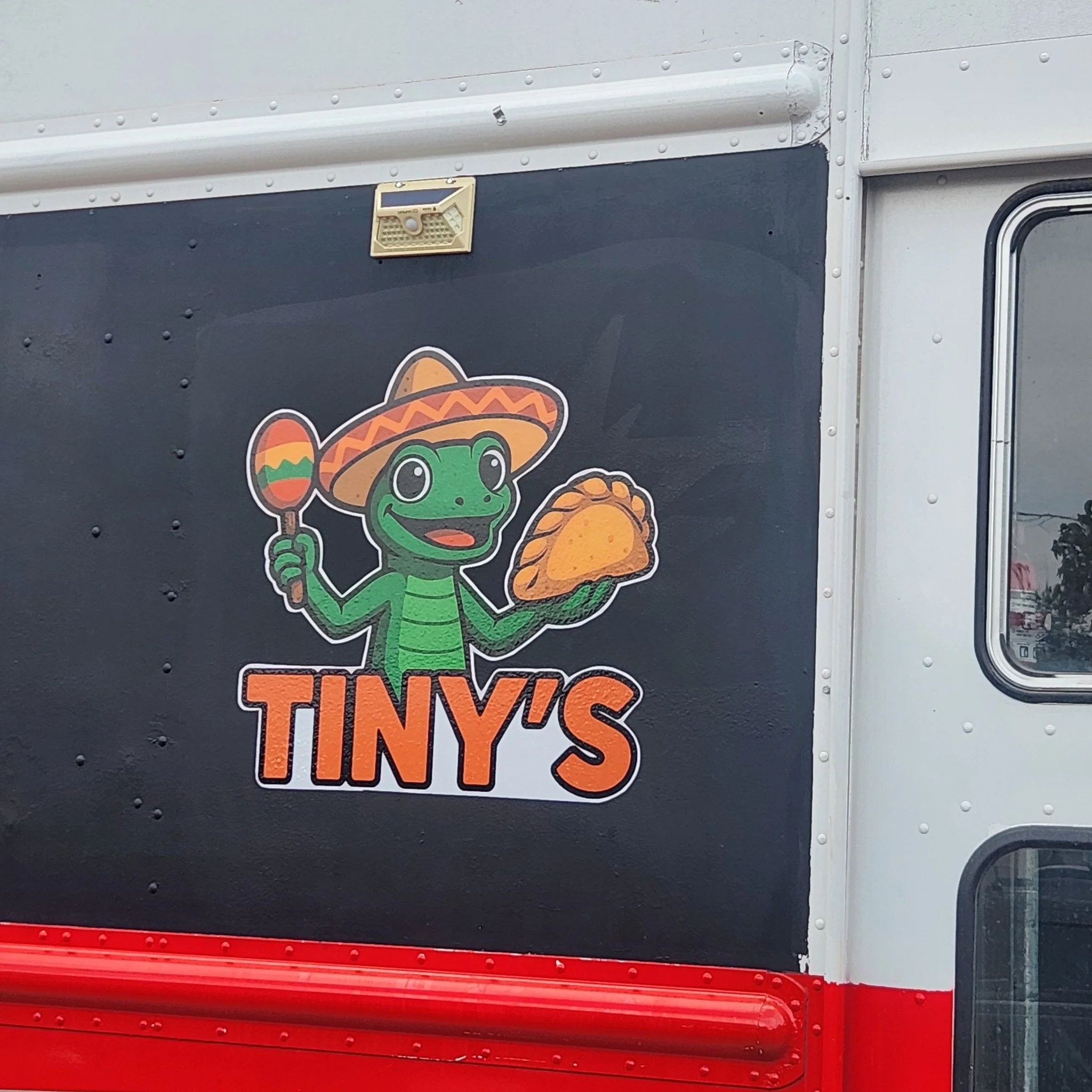 Food truck: Tiny’s Food Truck