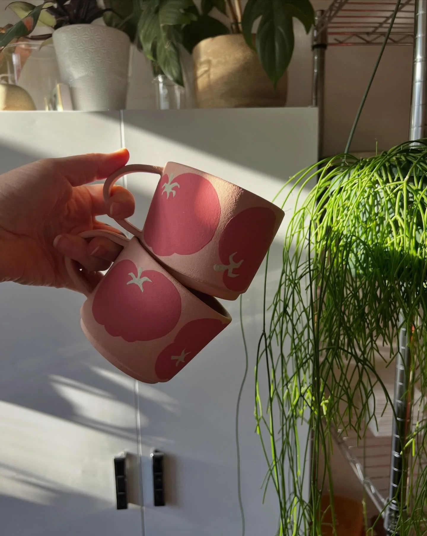 Ya&rsquo;ll thought I was going to announce a big holiday mug drop, whelp so did I. But no. I got sick, then hurt my knee then other unavoidable things that kept me from finishing painting bisqueware 😖 so I hope that you&rsquo;re still wanting a bun