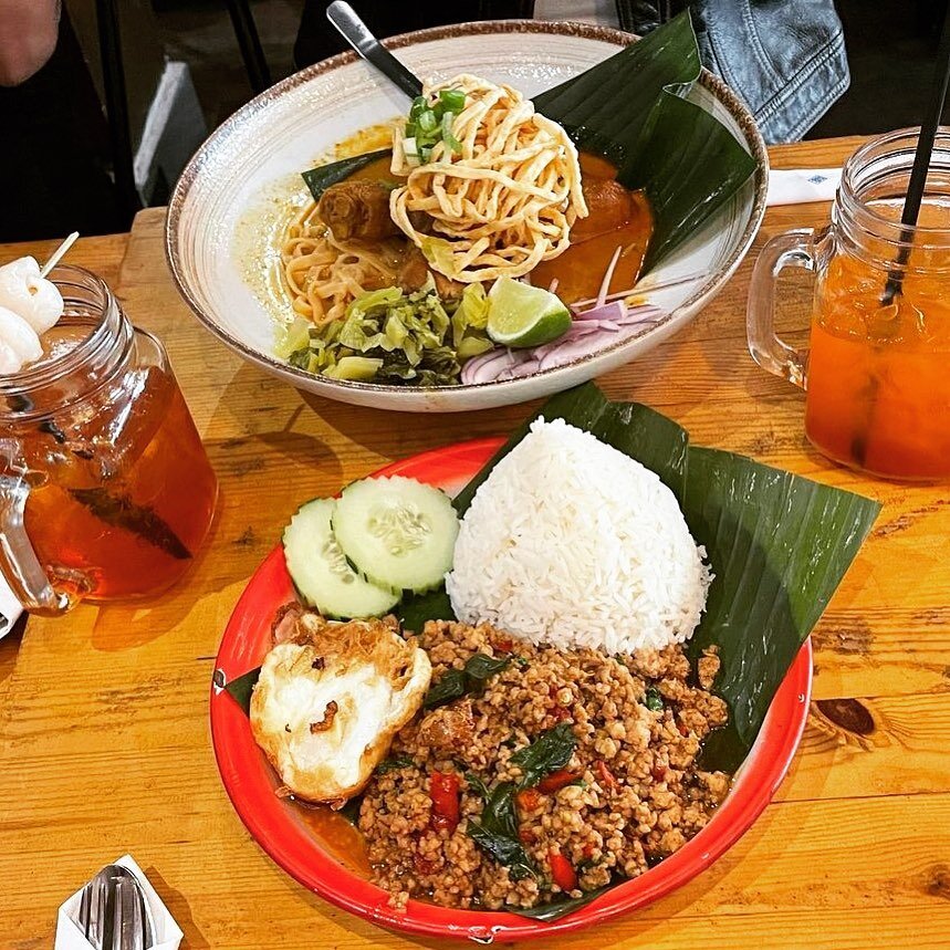 @kittieats said first time eating while the sun is out in forever 🥢 

Thank you for having us after Sunset 🥰
And 📷 Thank you for yummy shot @kittieats 🙏🏼

📍Lan Larb Chiangmai 

#lanlarbchiangmai 
☎️ (646) 895-9264
📍227 Centre st. NY
⏰11:30AM-1
