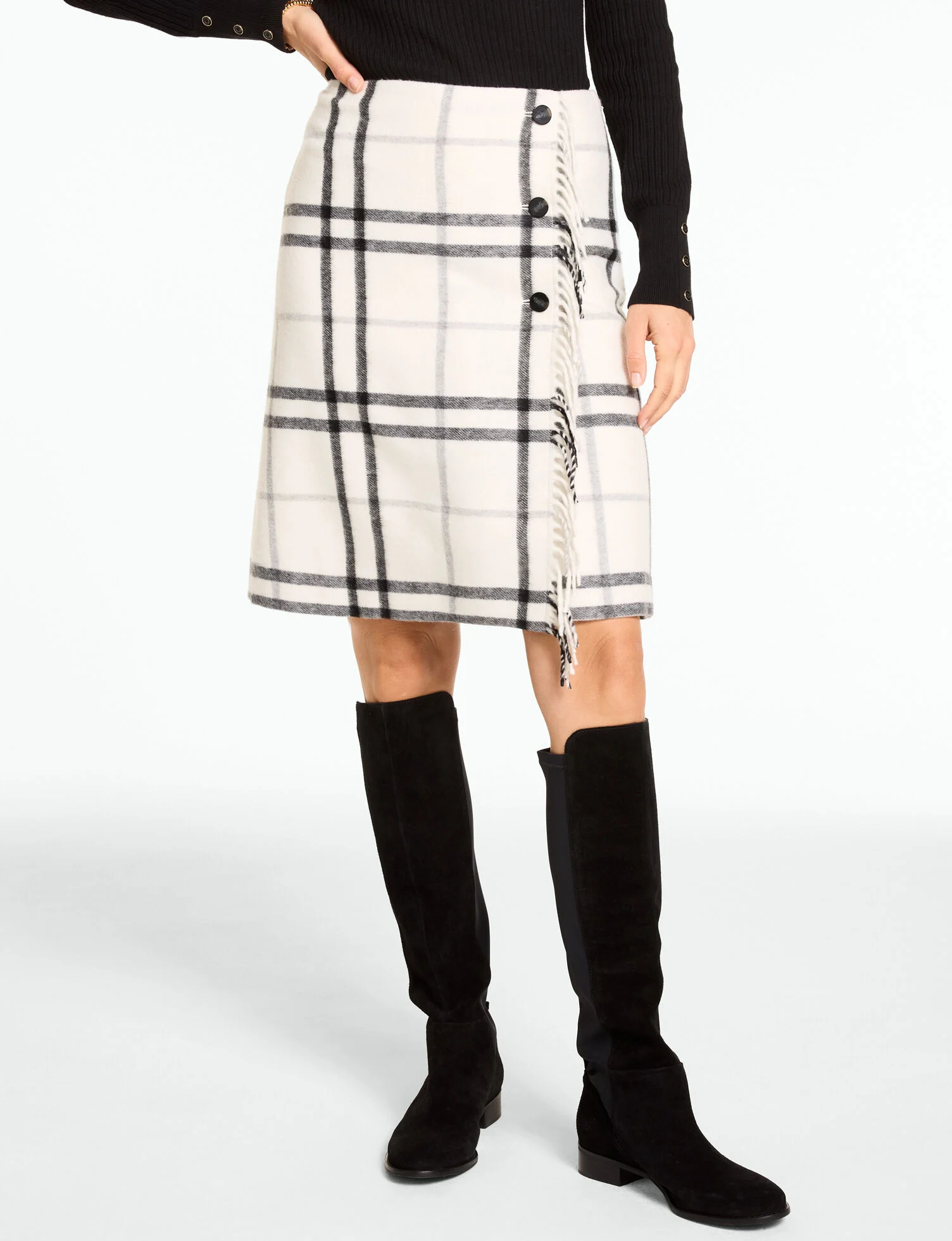 ivory blanket plaid.png
